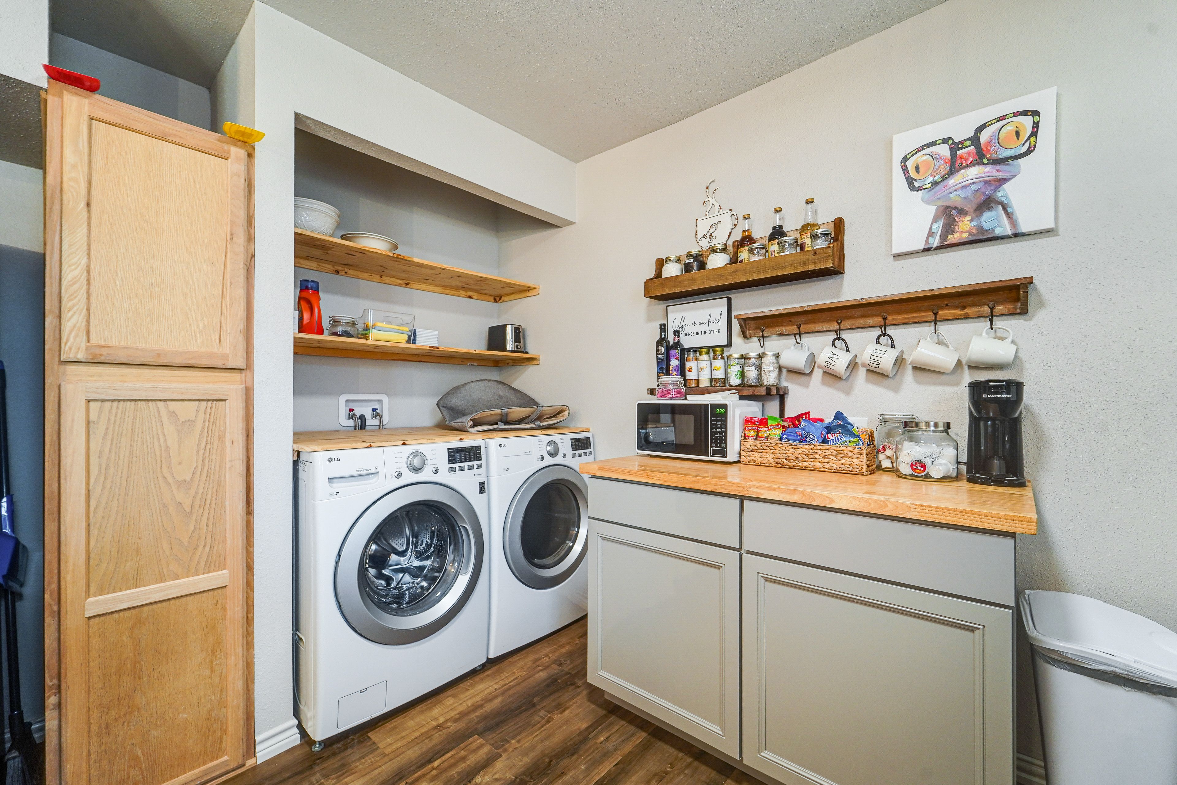 Washer & Dryer