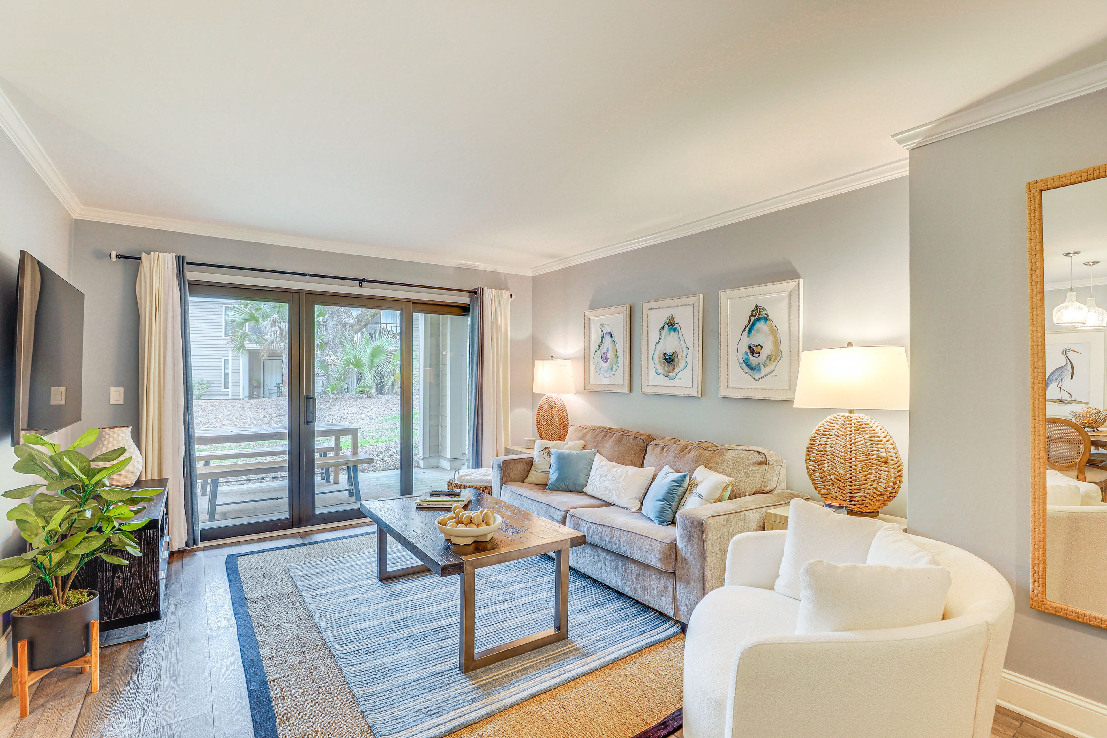 Living Room | Central Heating & Air Conditioning