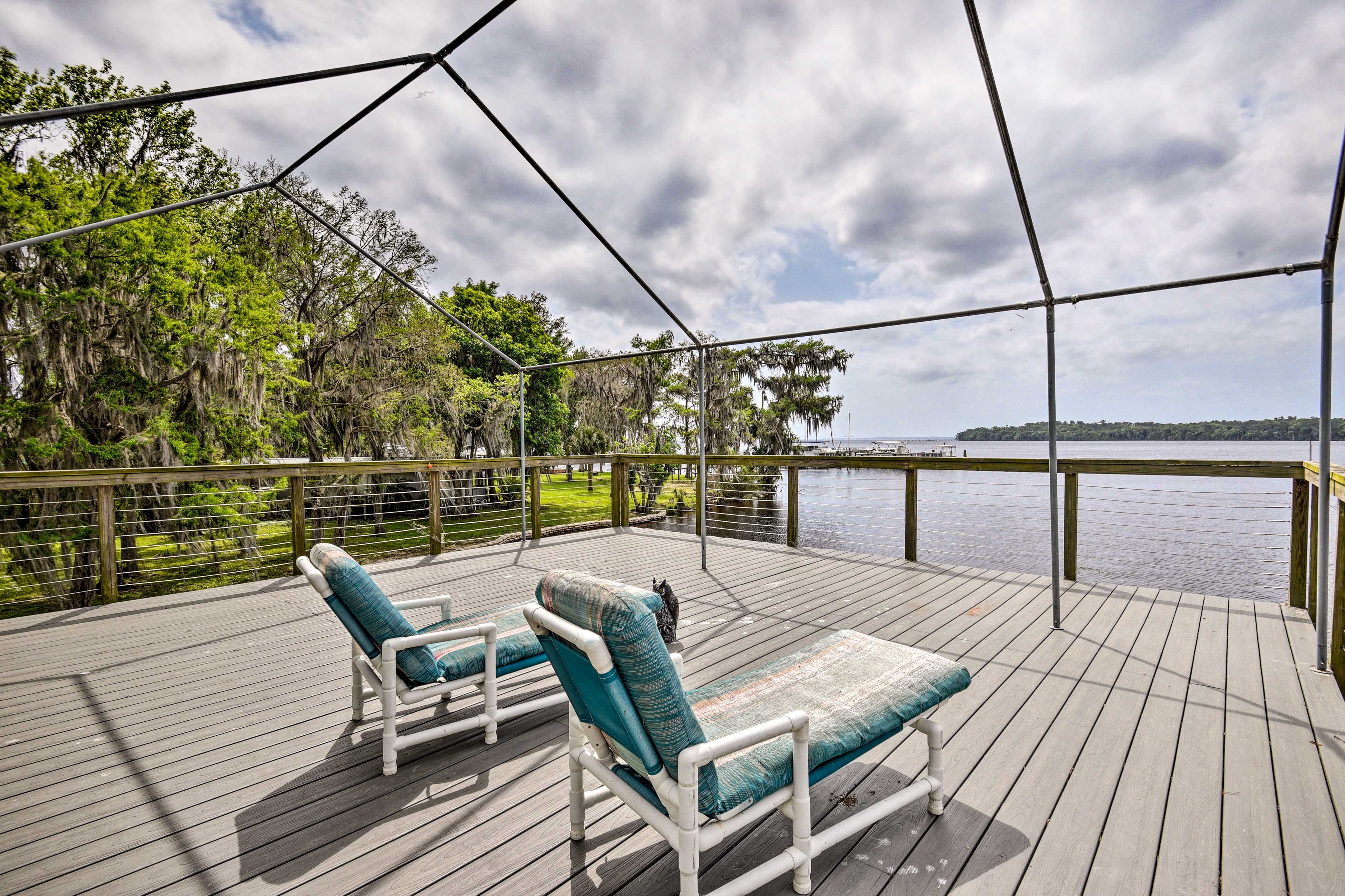 Boat Dock w/ Upper Deck | 1 Boat Space Available | Fire Pits | Grill
