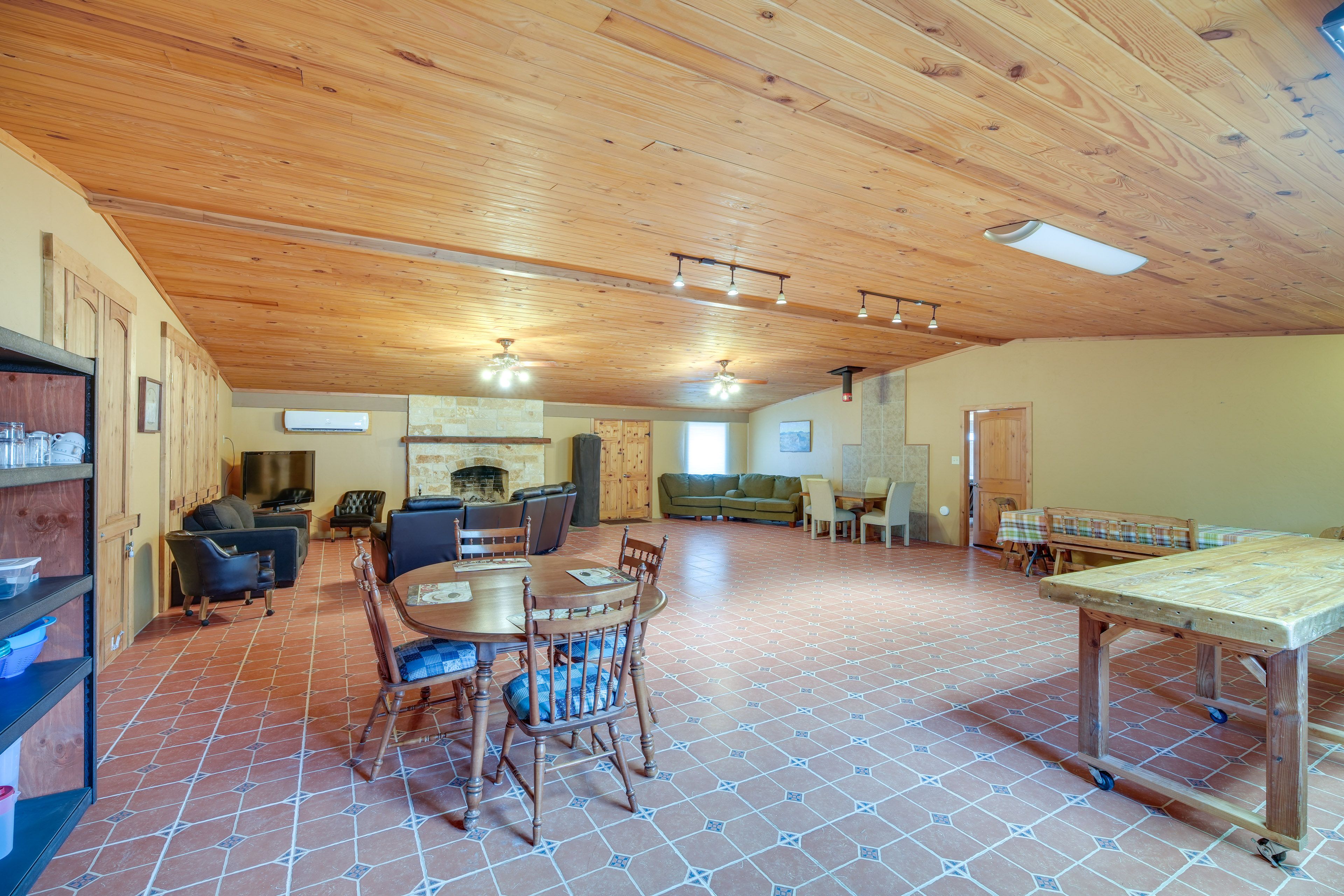 Dining Areas