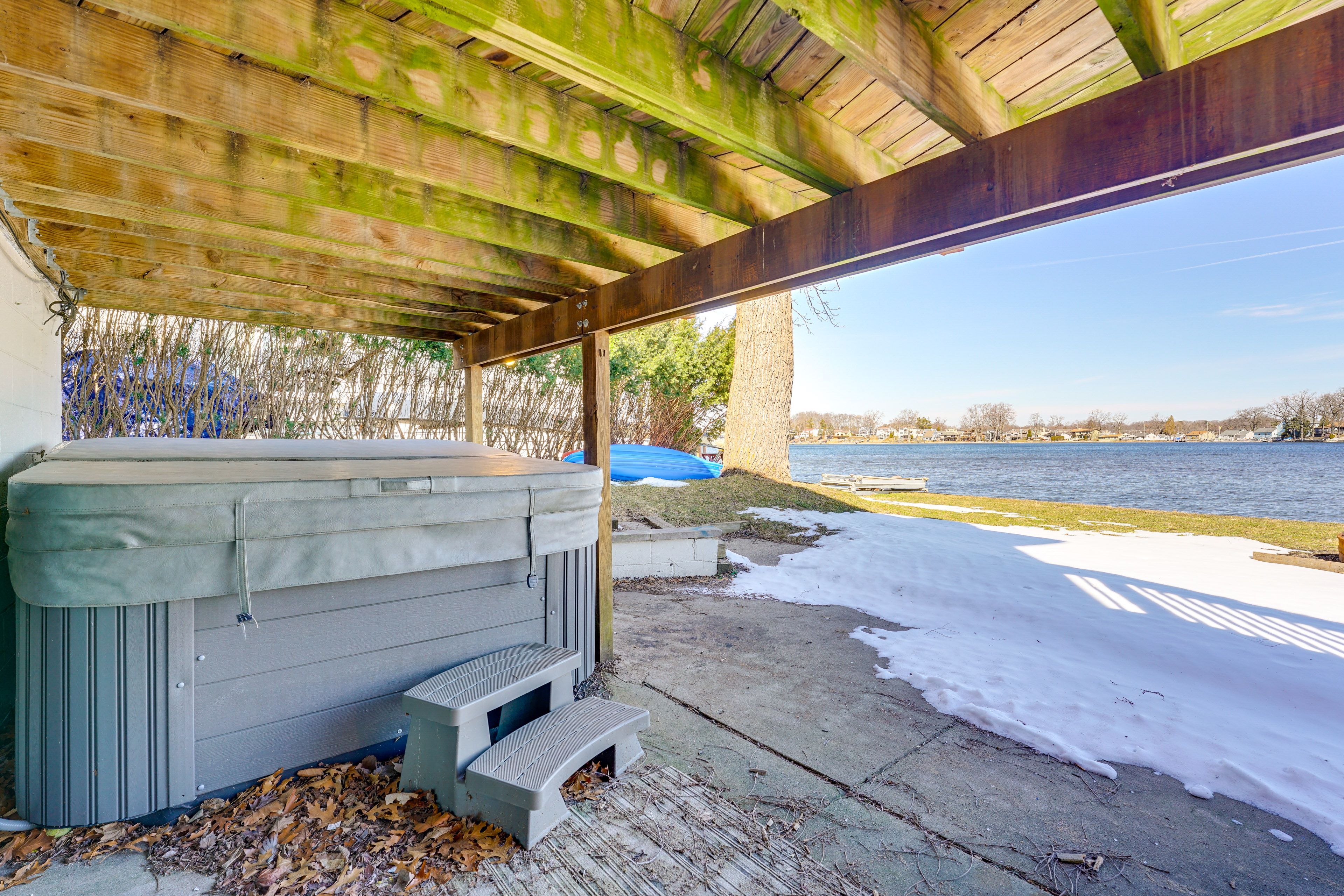 Patio | Hot Tub Temporarily Unavailable