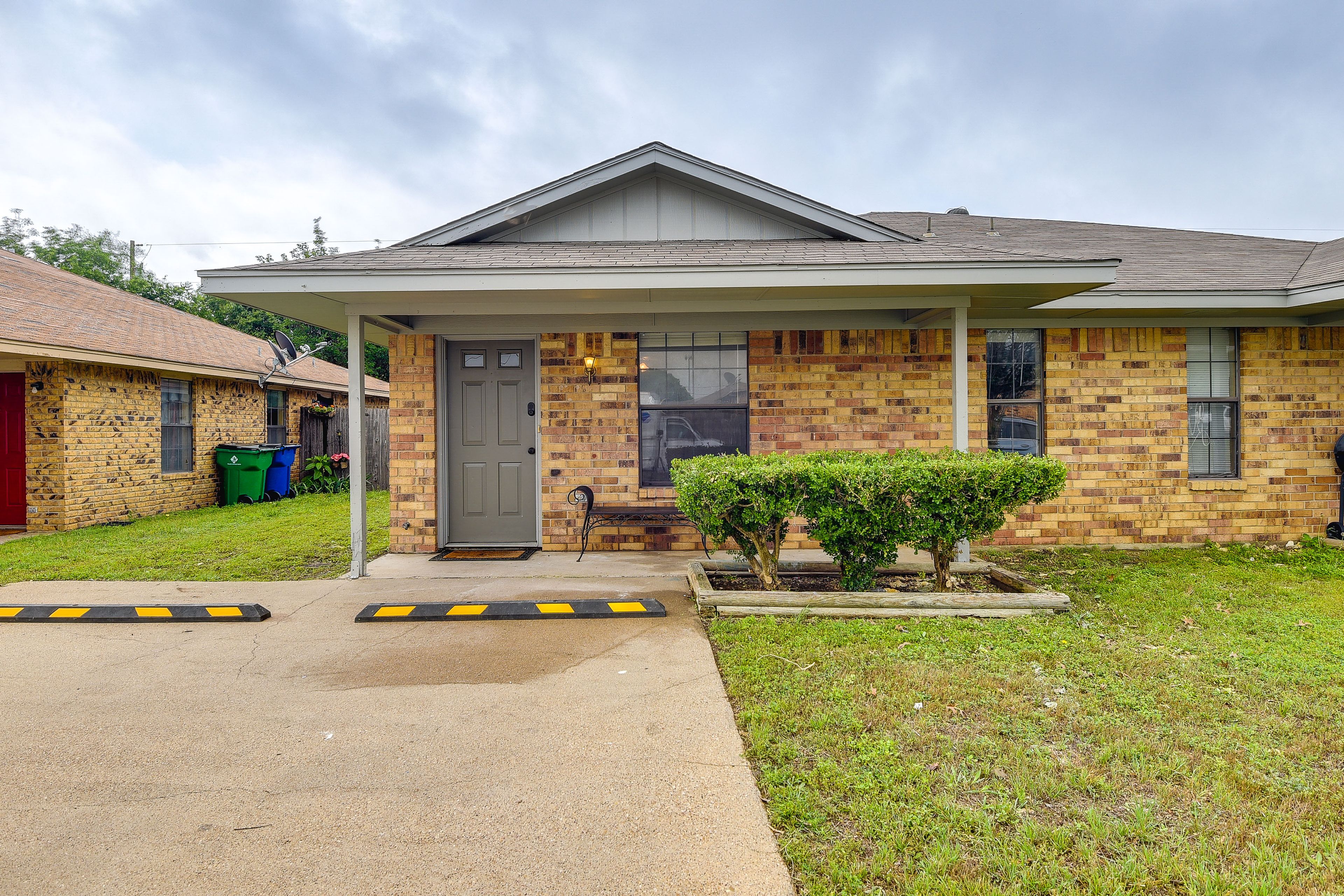 Townhouse Exterior | Keyless Entry