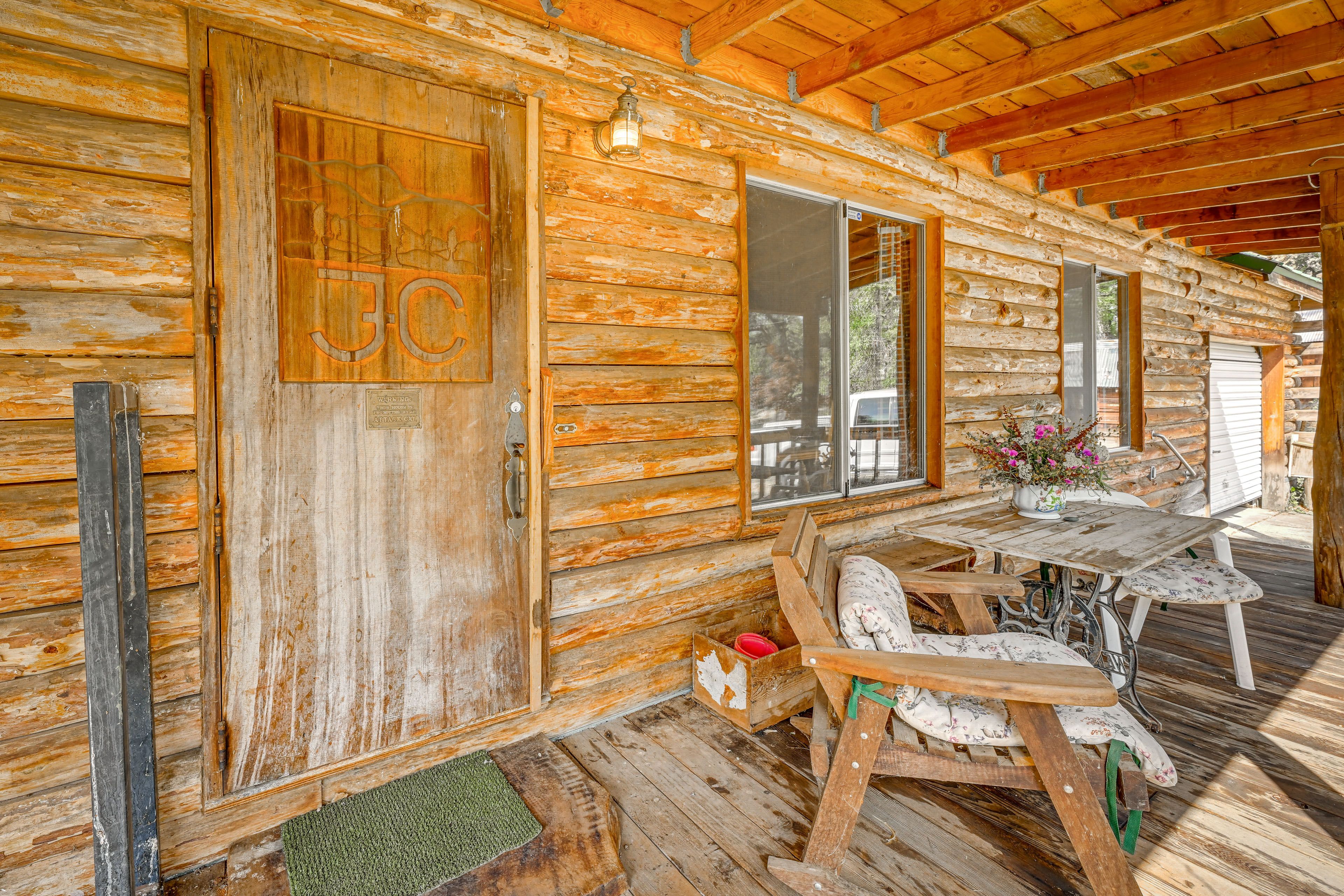 Front Porch | Outdoor Seating
