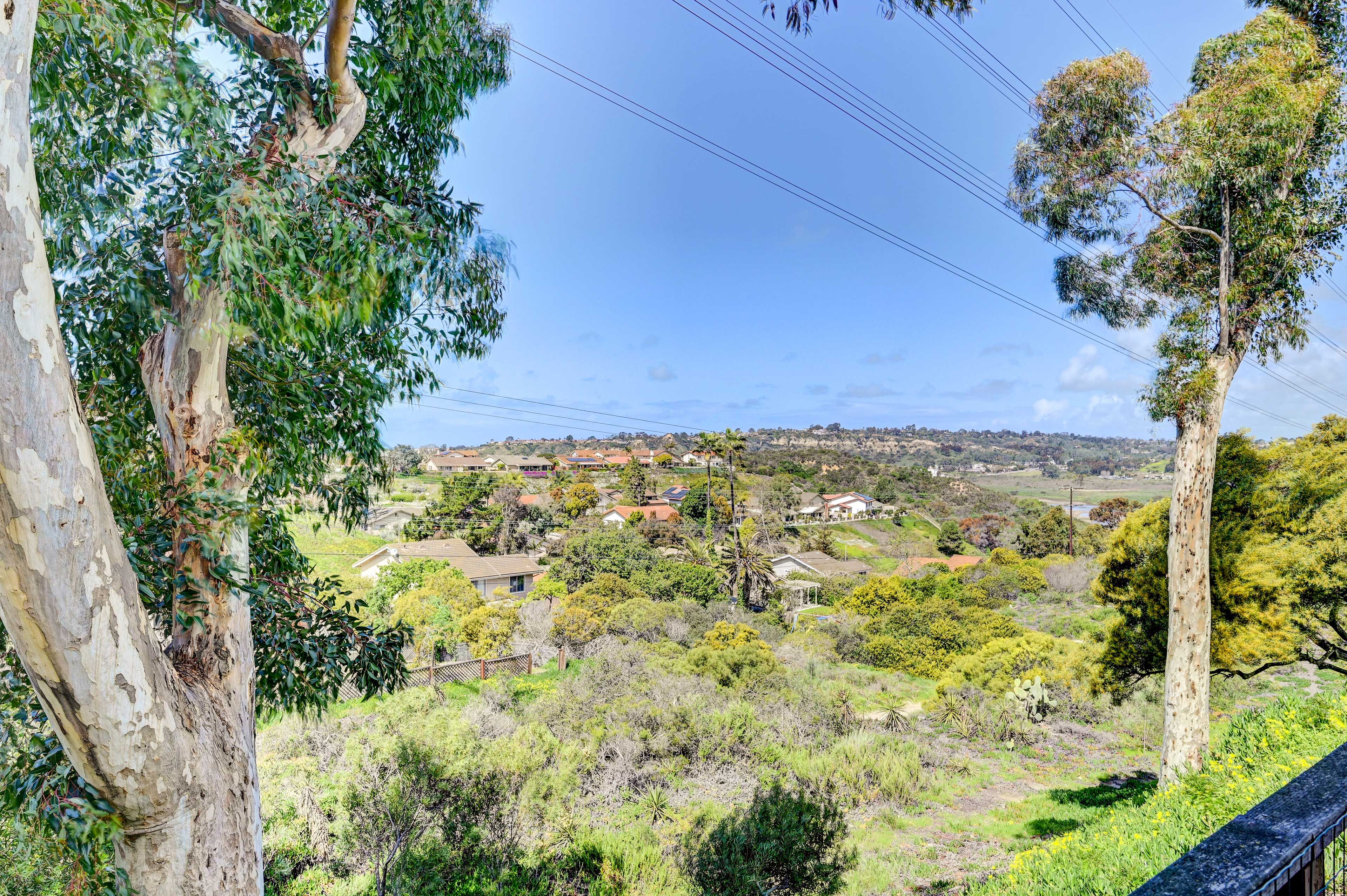 Fenced Backyard | Valley View