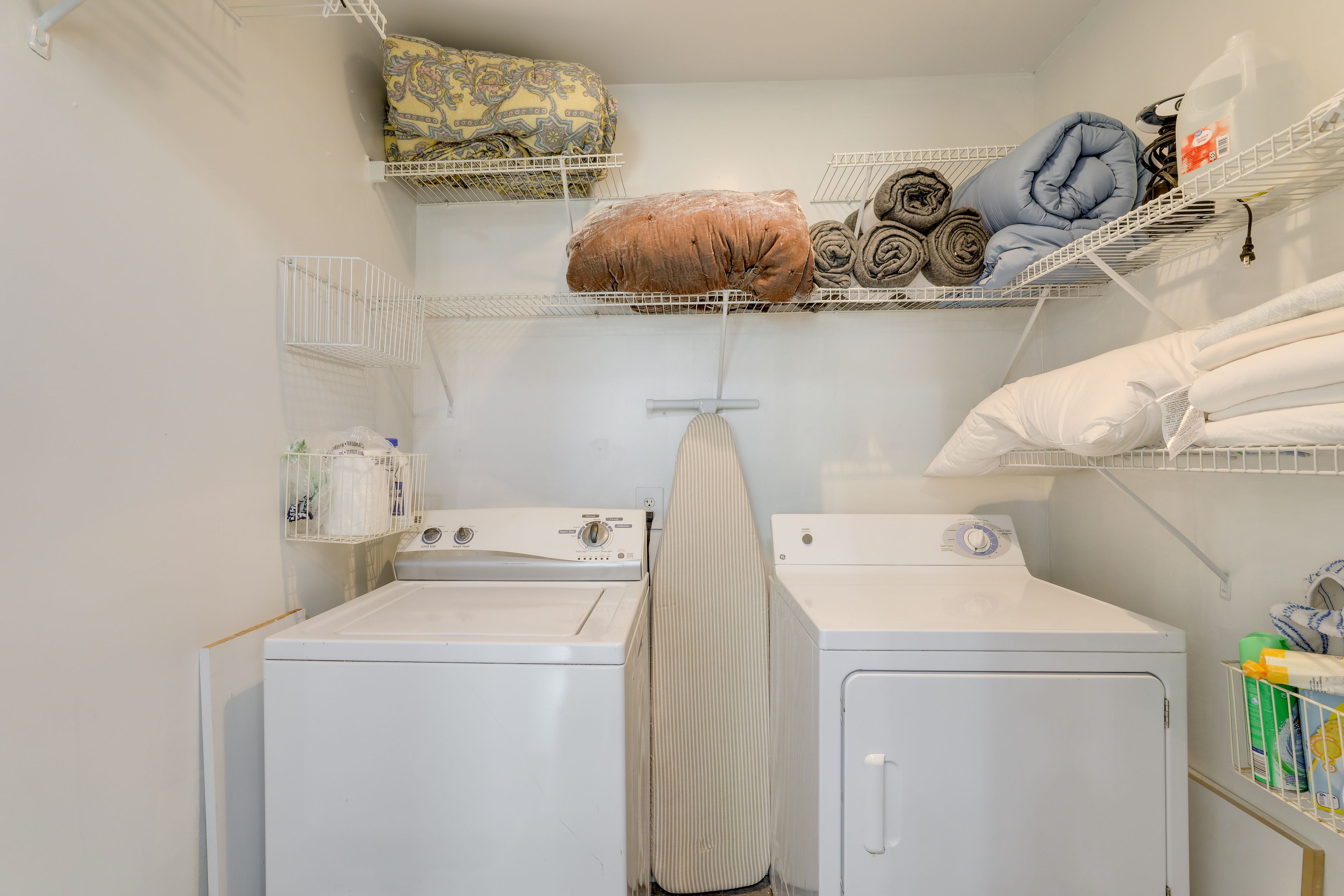Washer + Dryer
