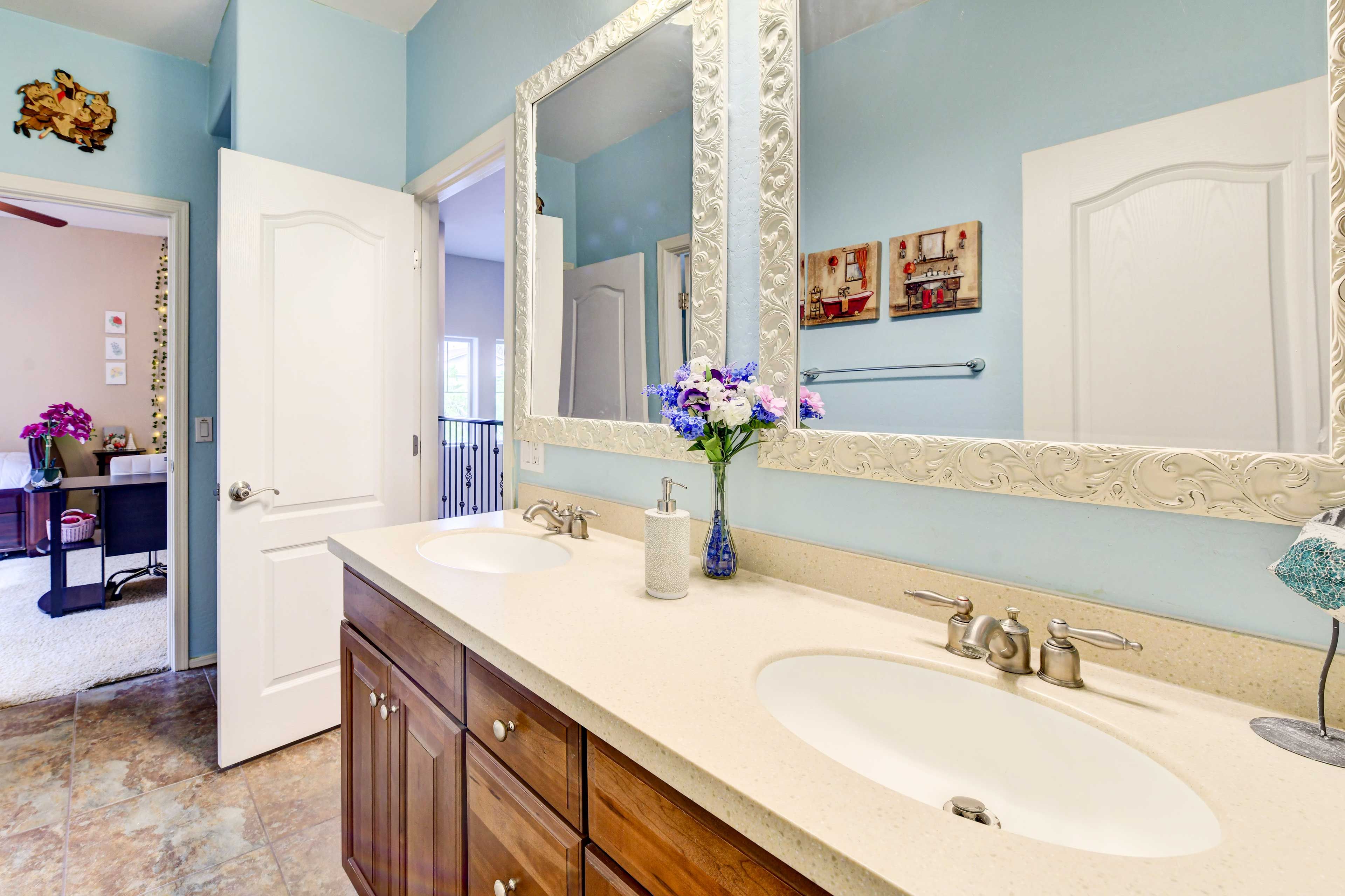 En-Suite Bathroom