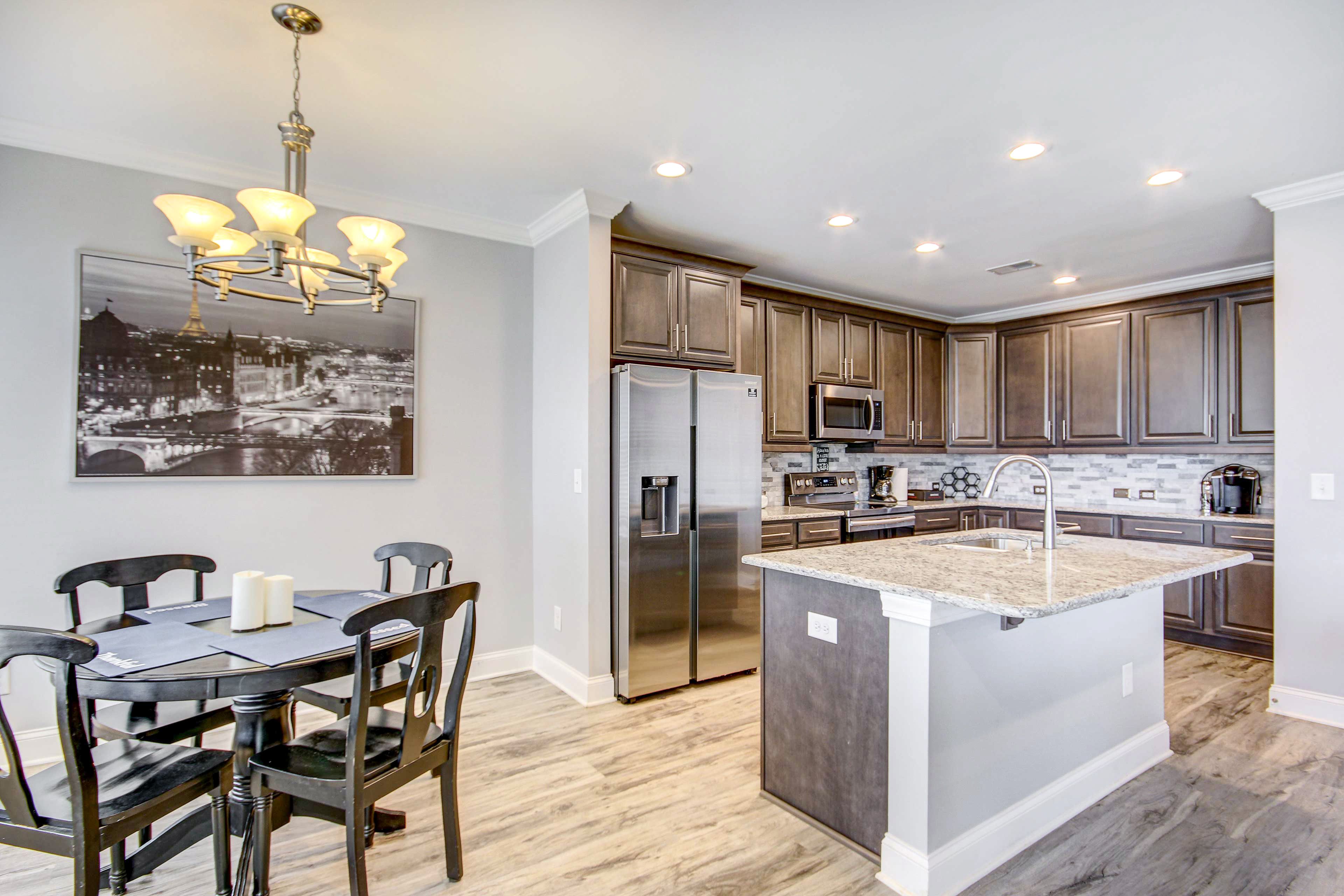 2nd Kitchen | Cooking Basics | Trash Bags & Paper Towels