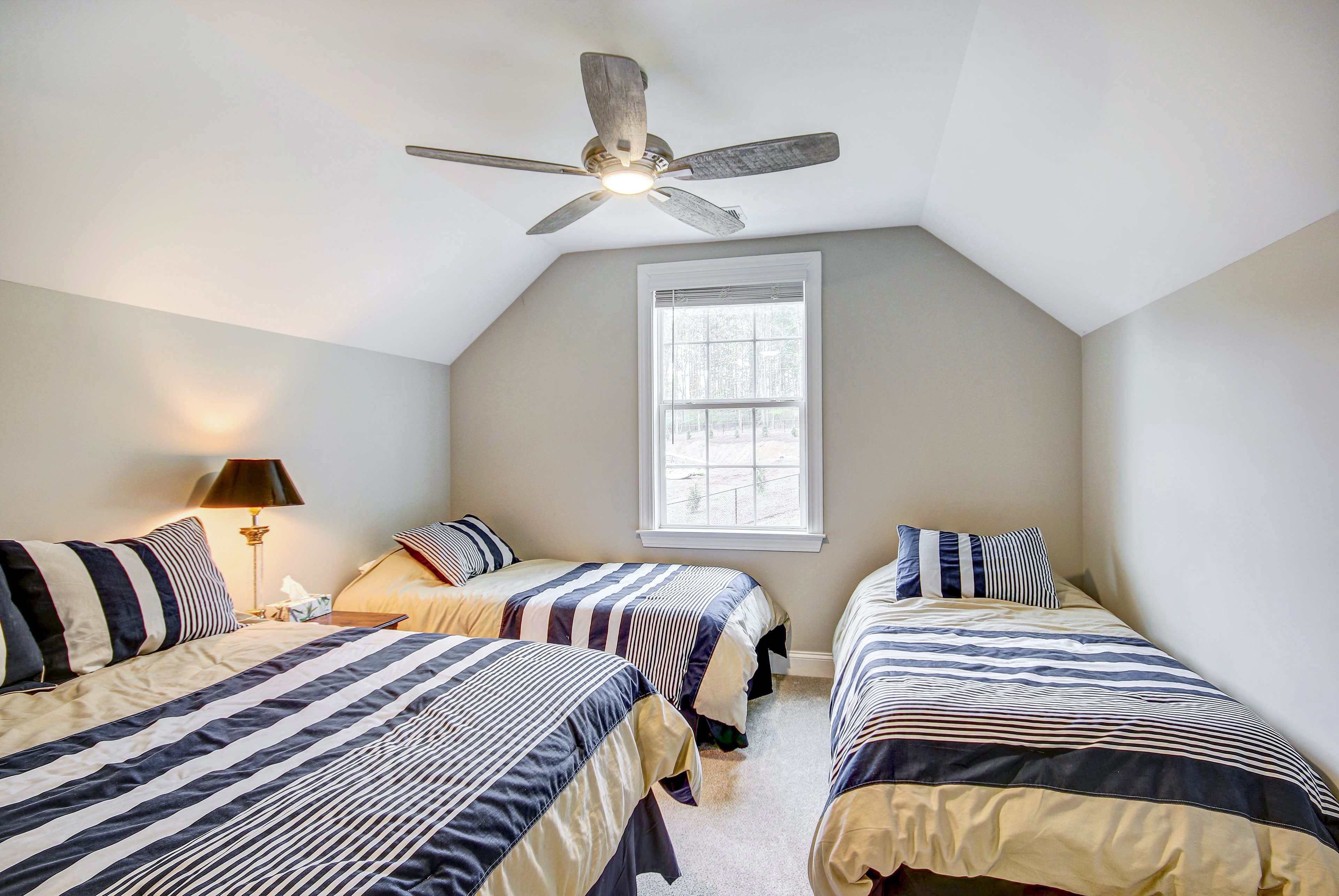 Bedroom 4 | Full Bed | 2 Twin Beds