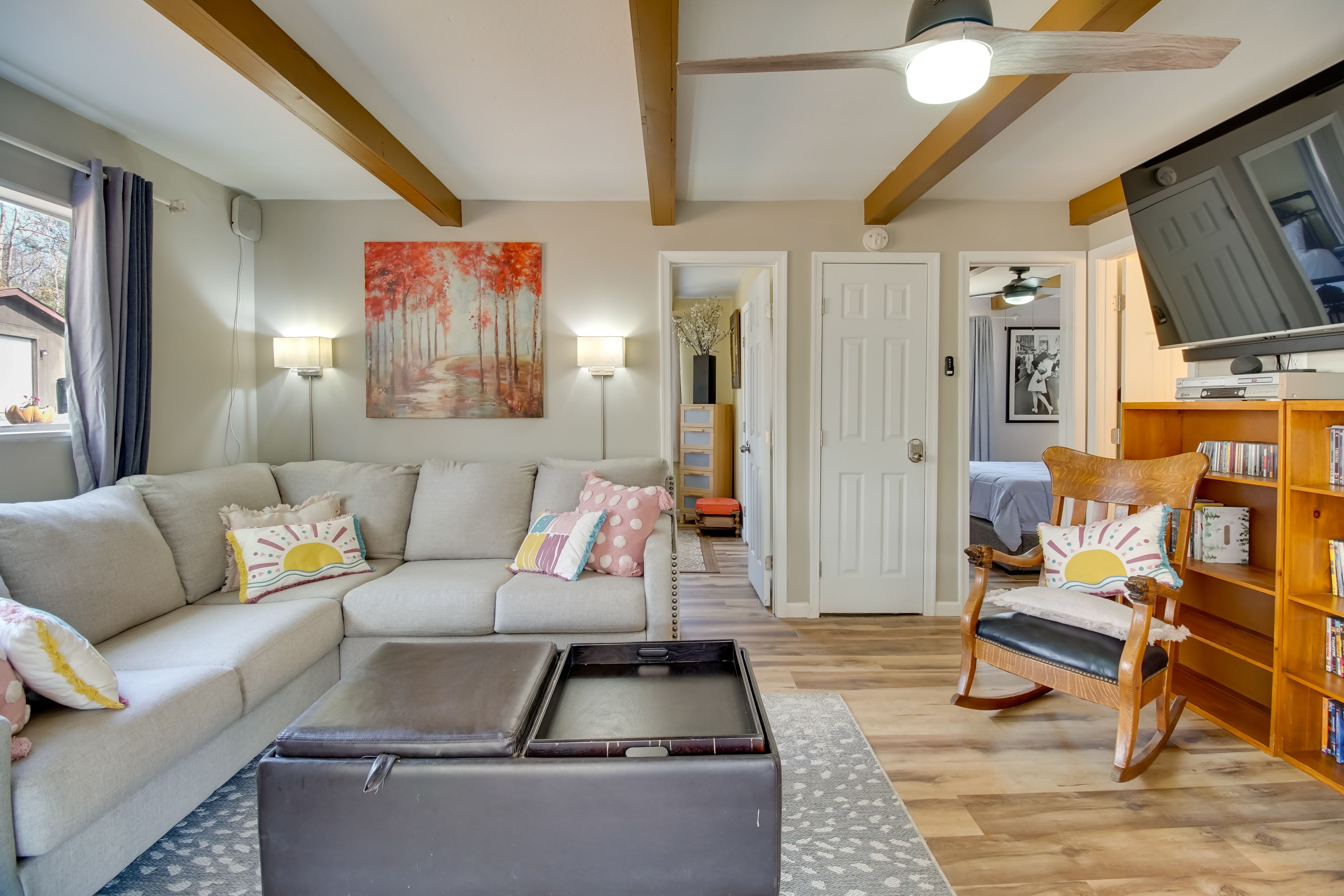 Living Room | Smart TV