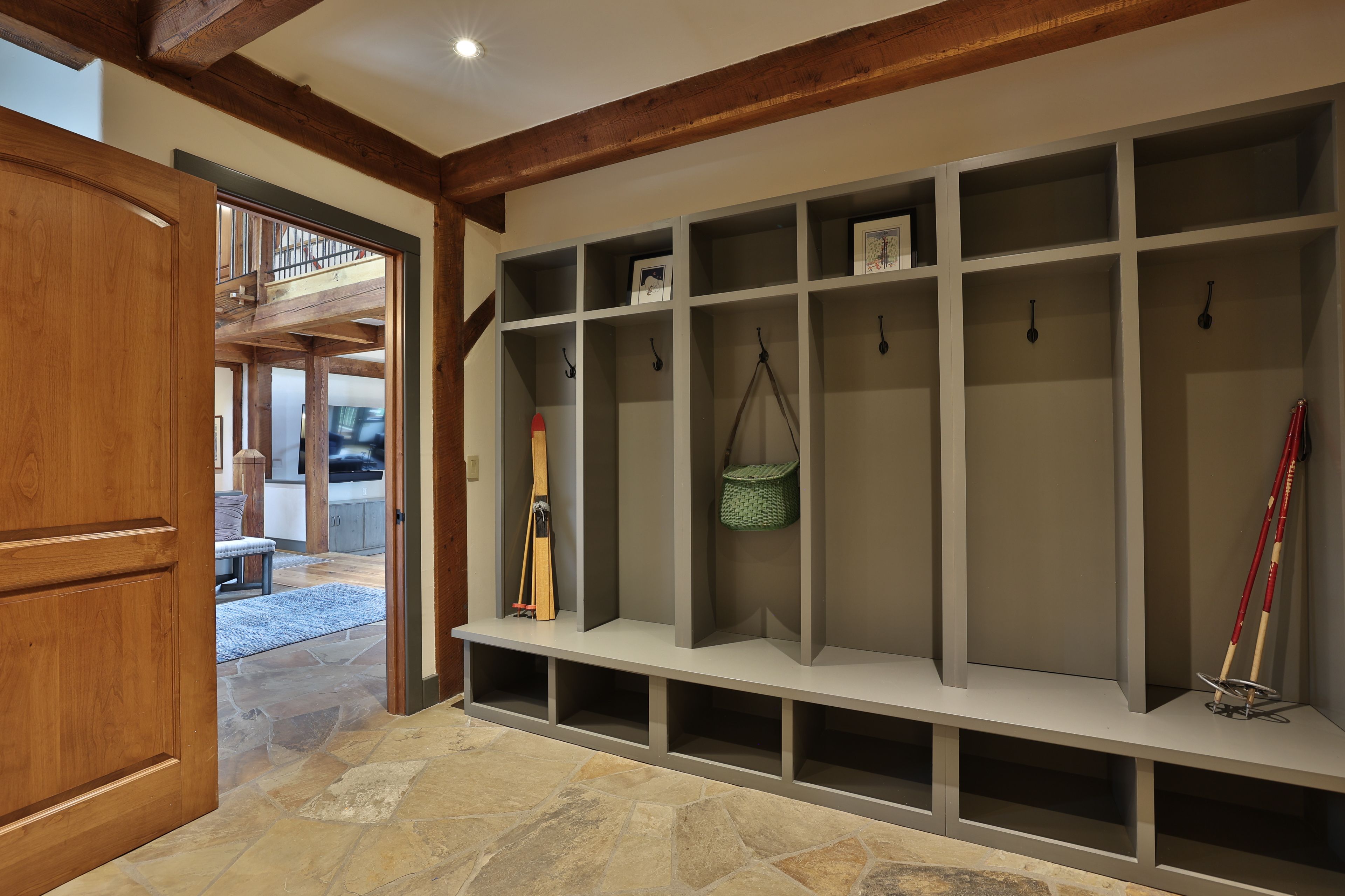 Mudroom | Ski Storage