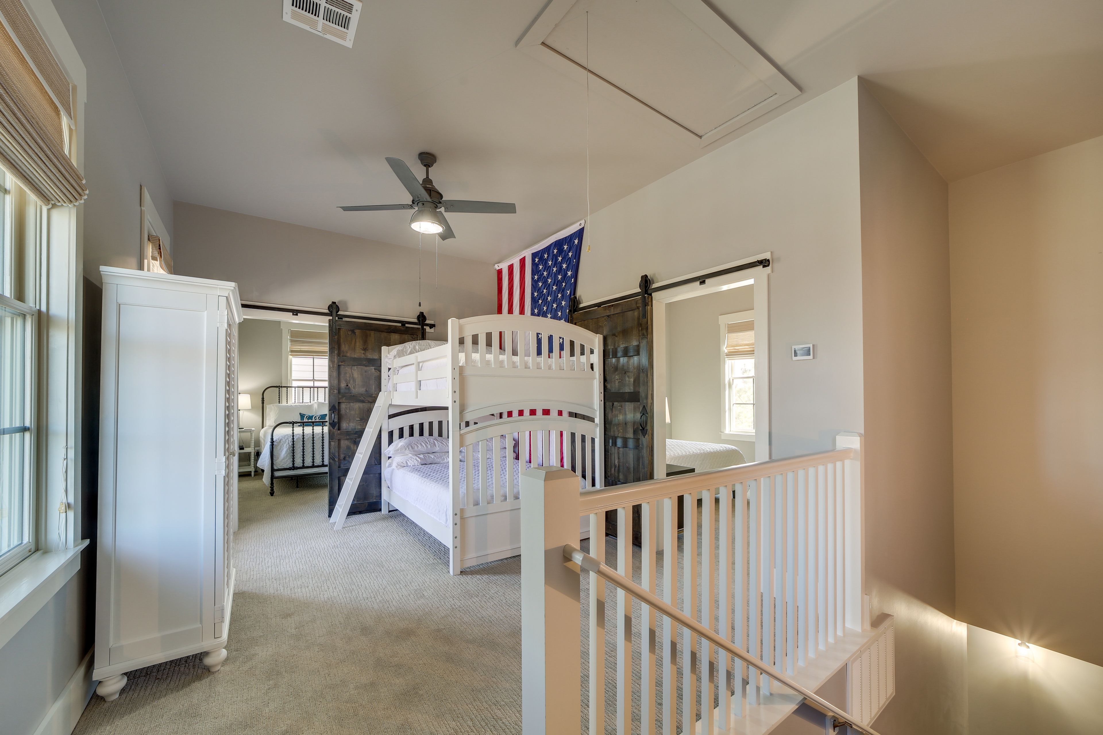 Loft | Full Bunk Bed