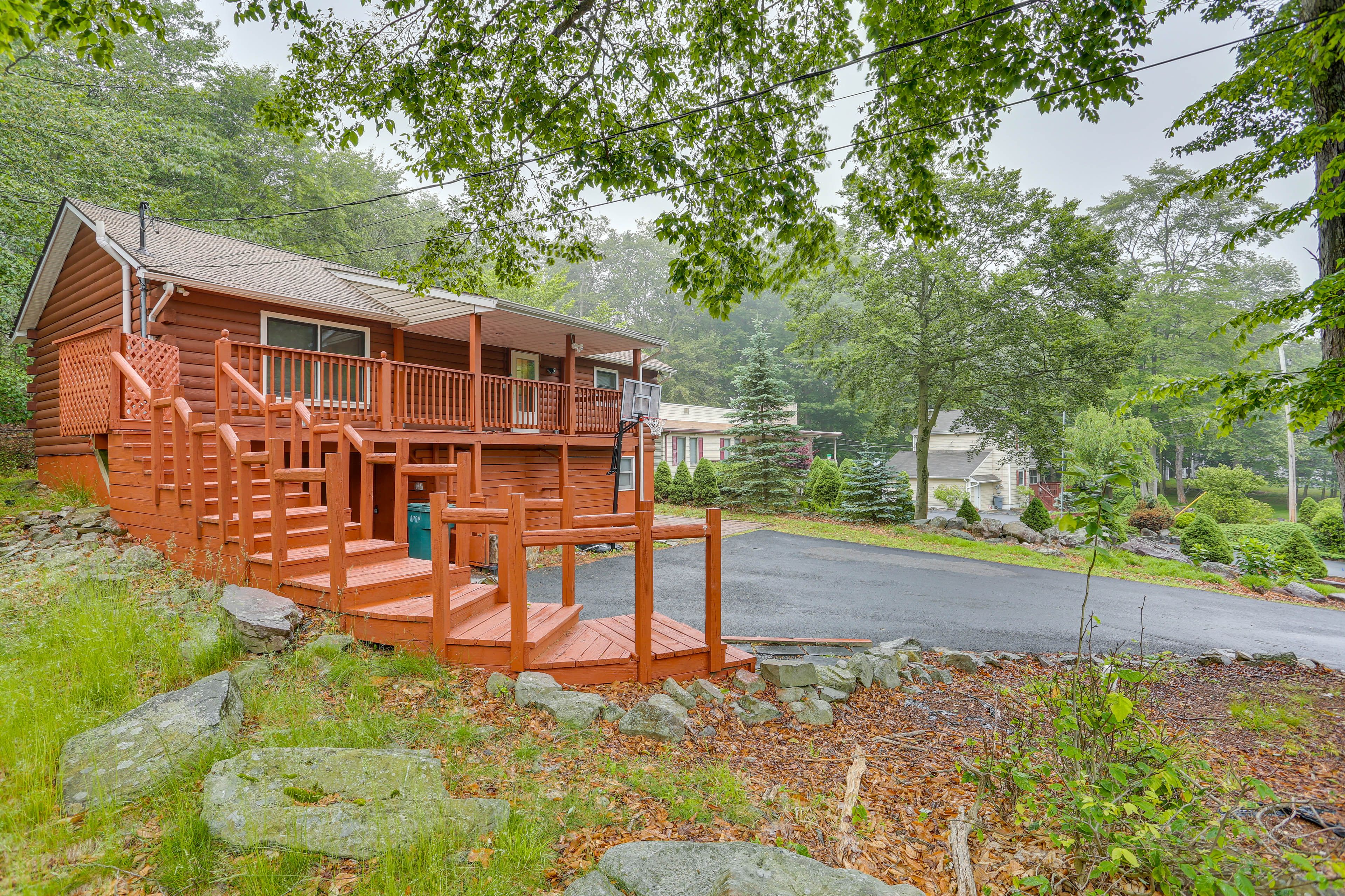 Parking | Driveway (6 Vehicles) | RV Parking Allowed On-Site