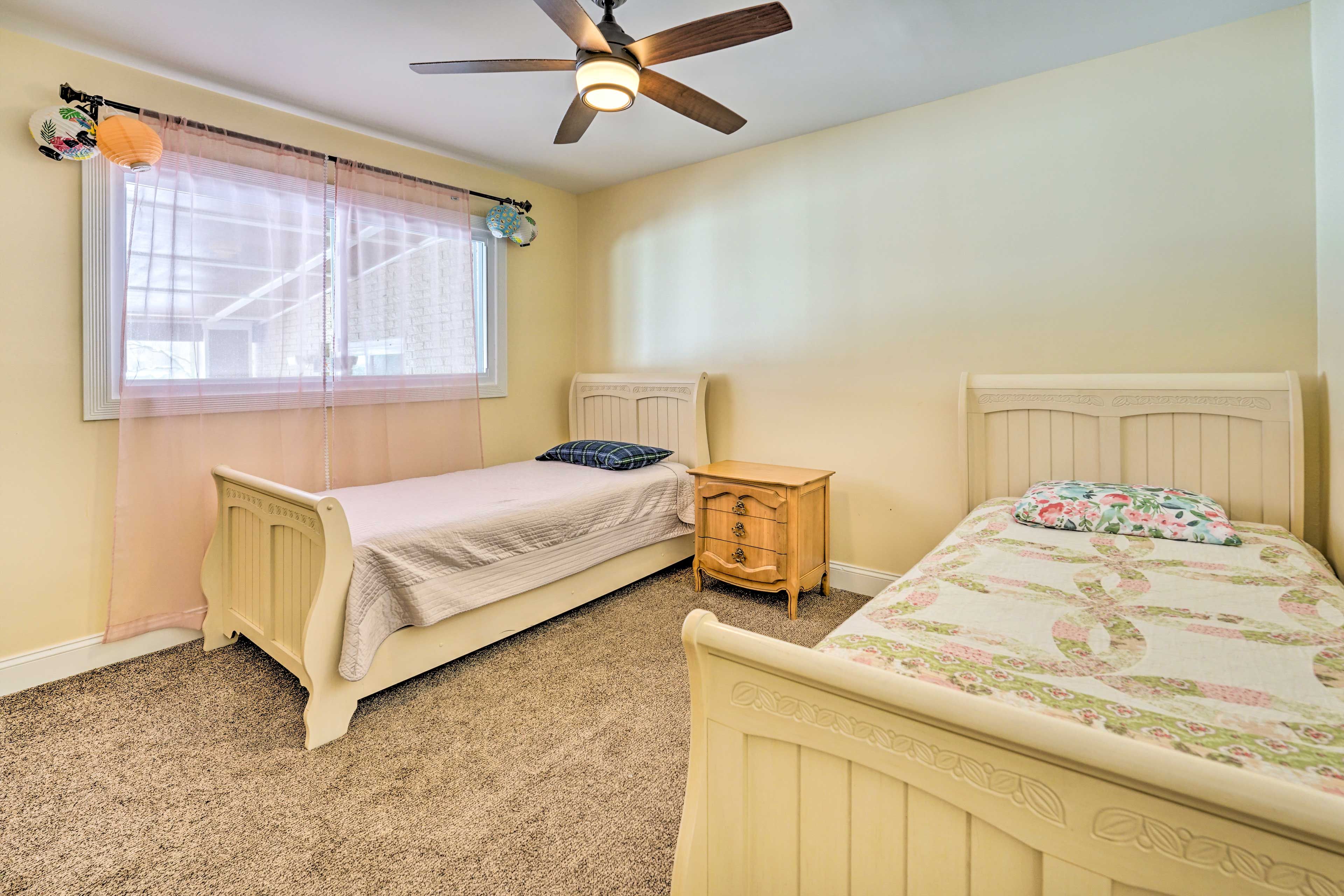 Bedroom 3 | 2 Twin Beds