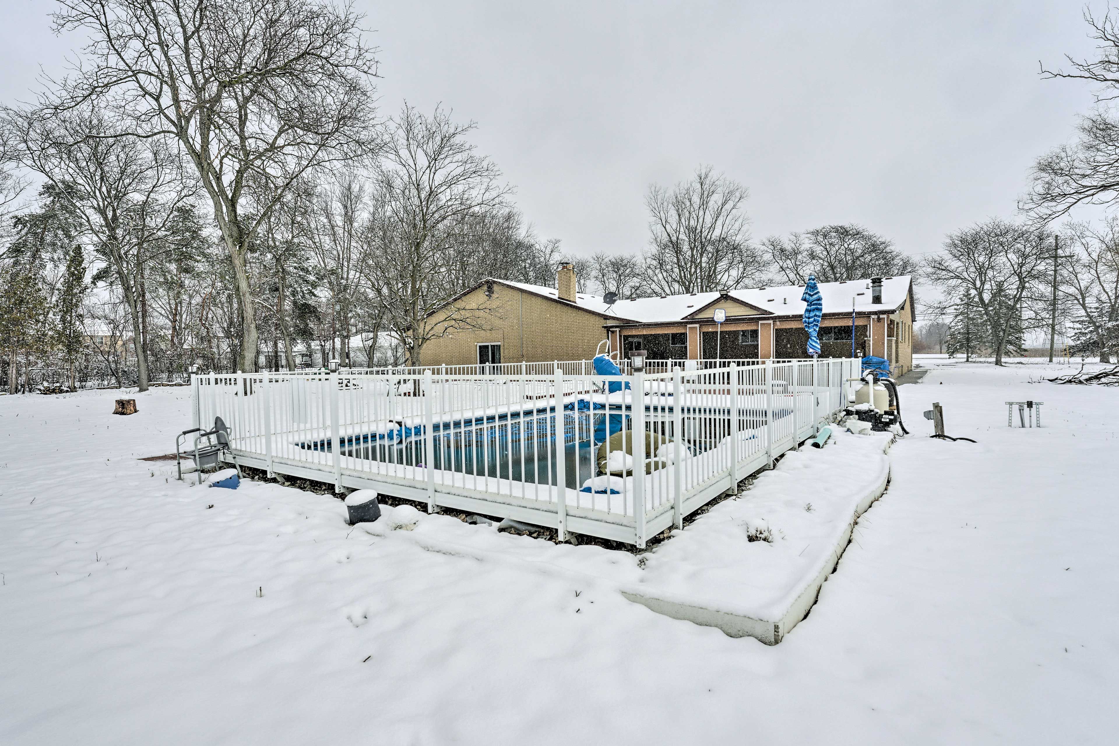 Gated Pool
