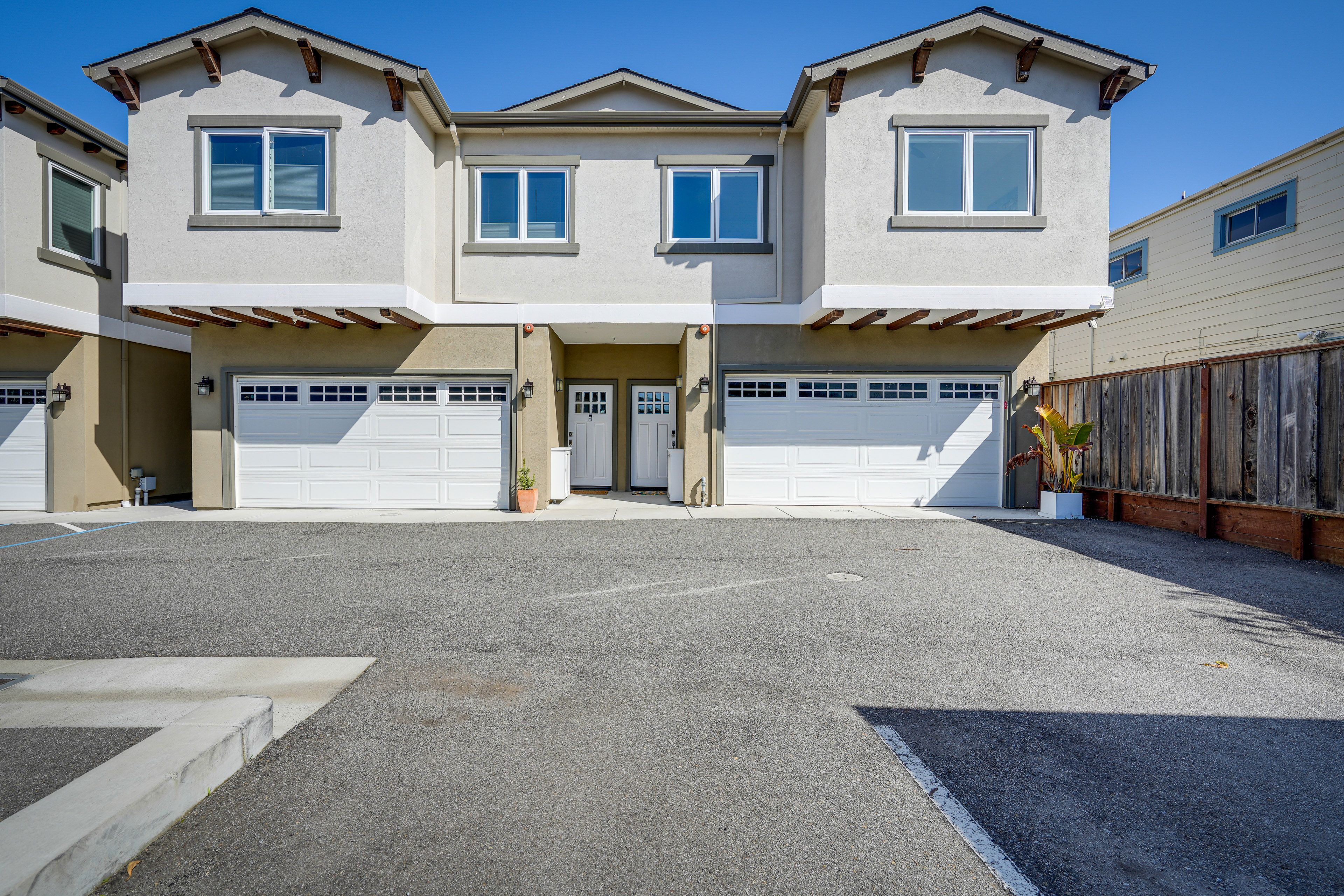 Property Exterior | Driveway (2 Vehicles) | Free Street Parking