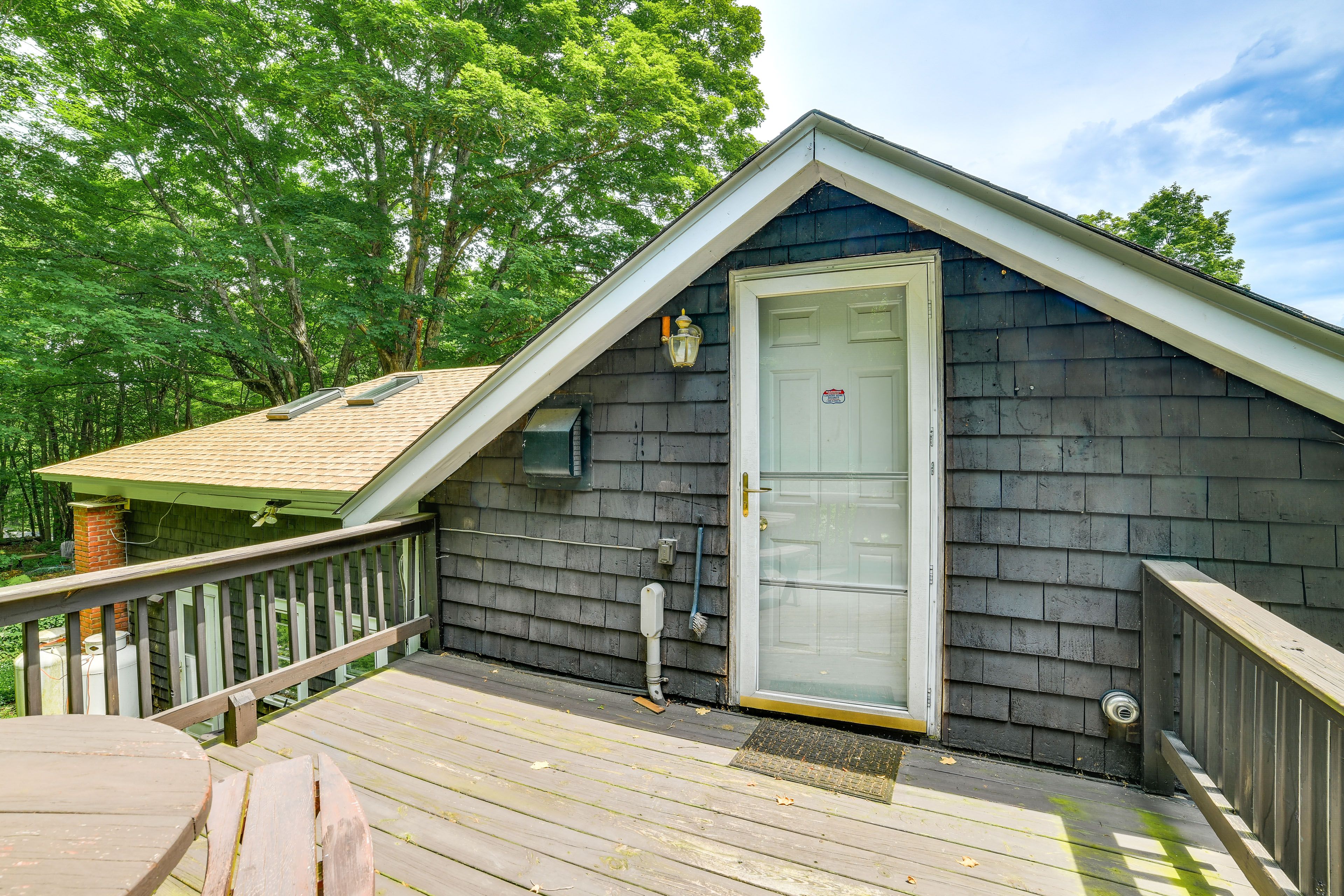 Private Deck | Outdoor Dining
