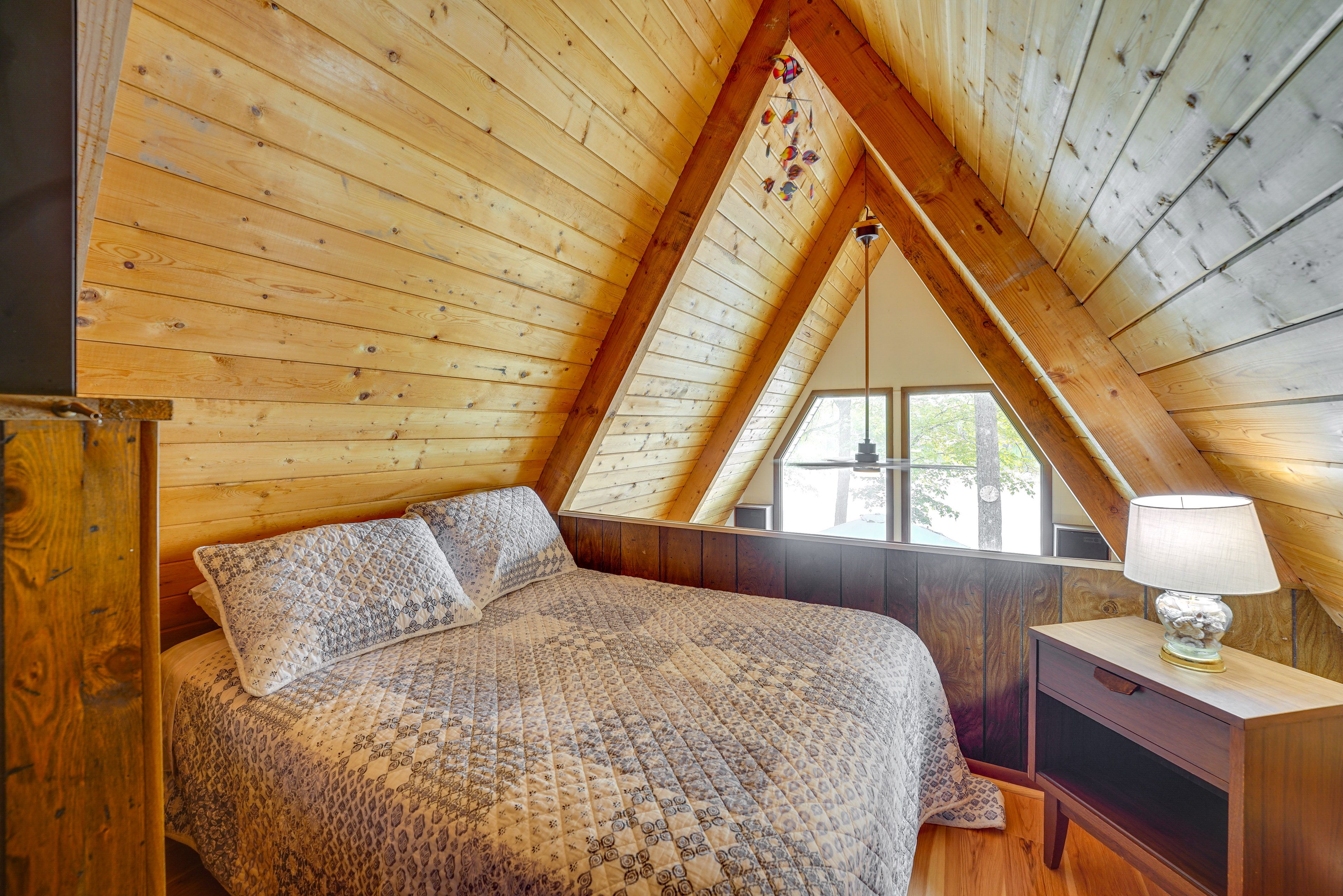 Bedroom 2 (Loft) | Full Bed | 2nd Floor | Stairs Required