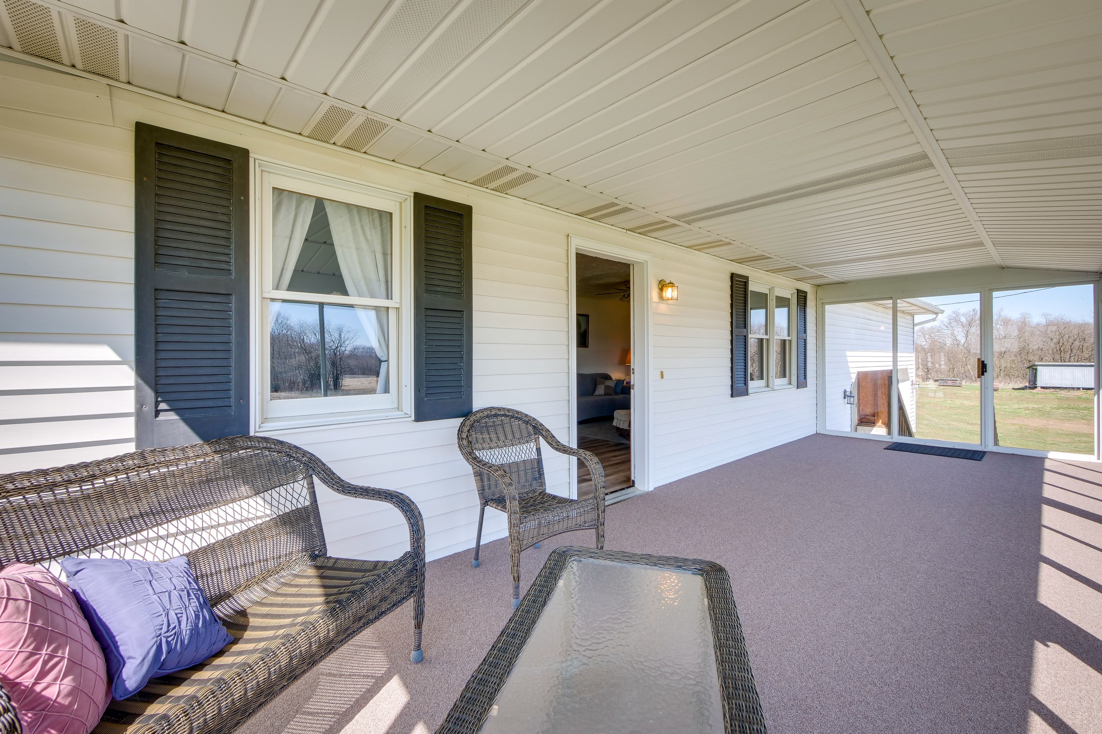 Screened Front Porch