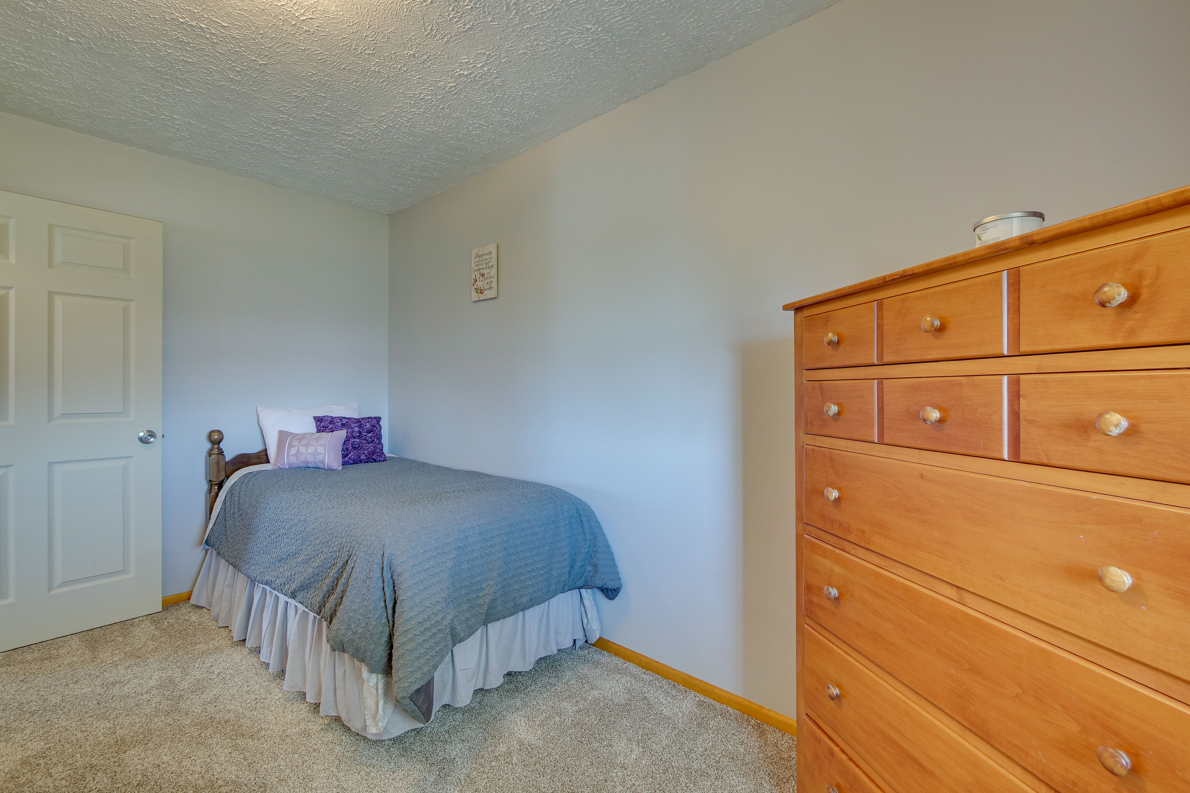 Bedroom 3 | Twin Bed
