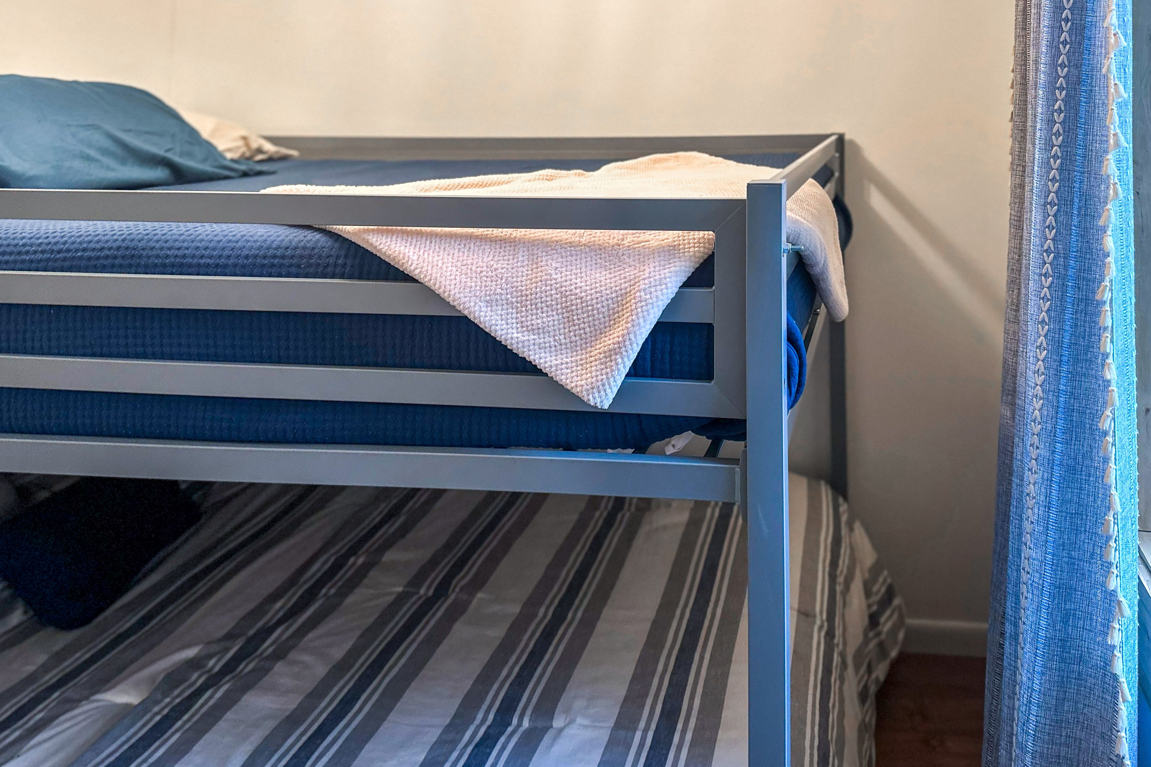 Bedroom 2 | Full Bunk Bed | Towels Provided