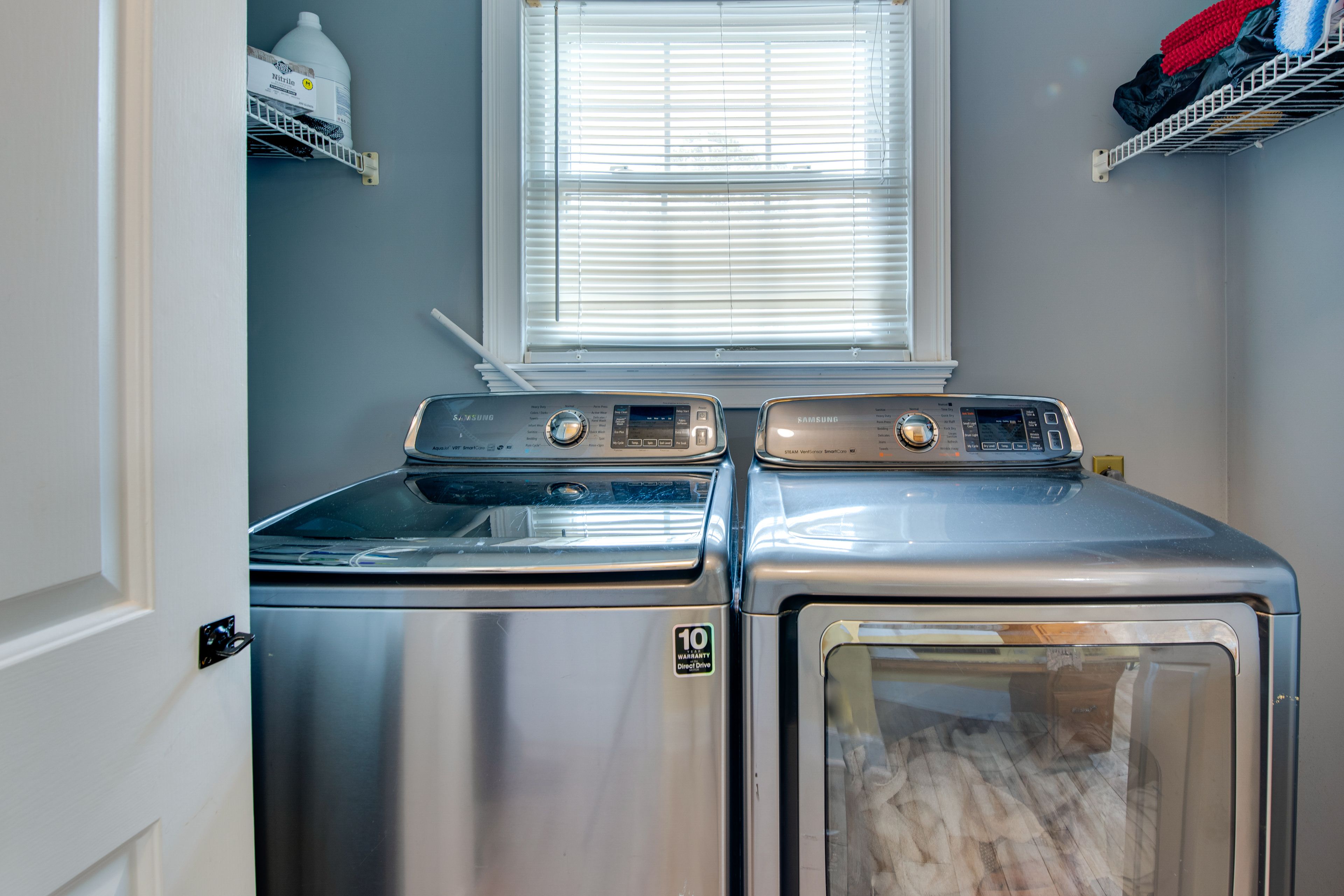 In-Unit Washer & Dryer | Laundry Detergent