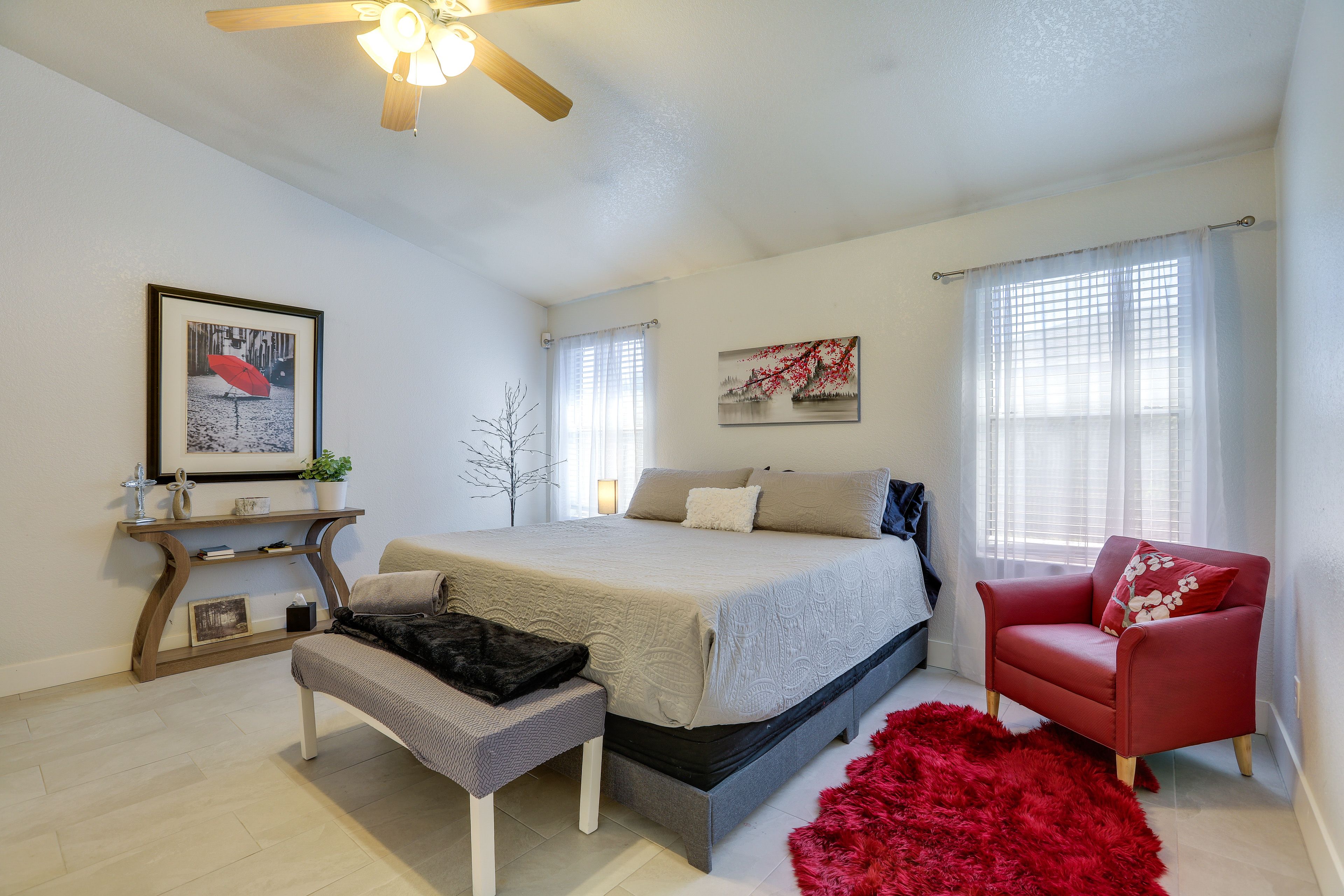 Bedroom 1 | King Bed | En-Suite Bathroom | Smart TV