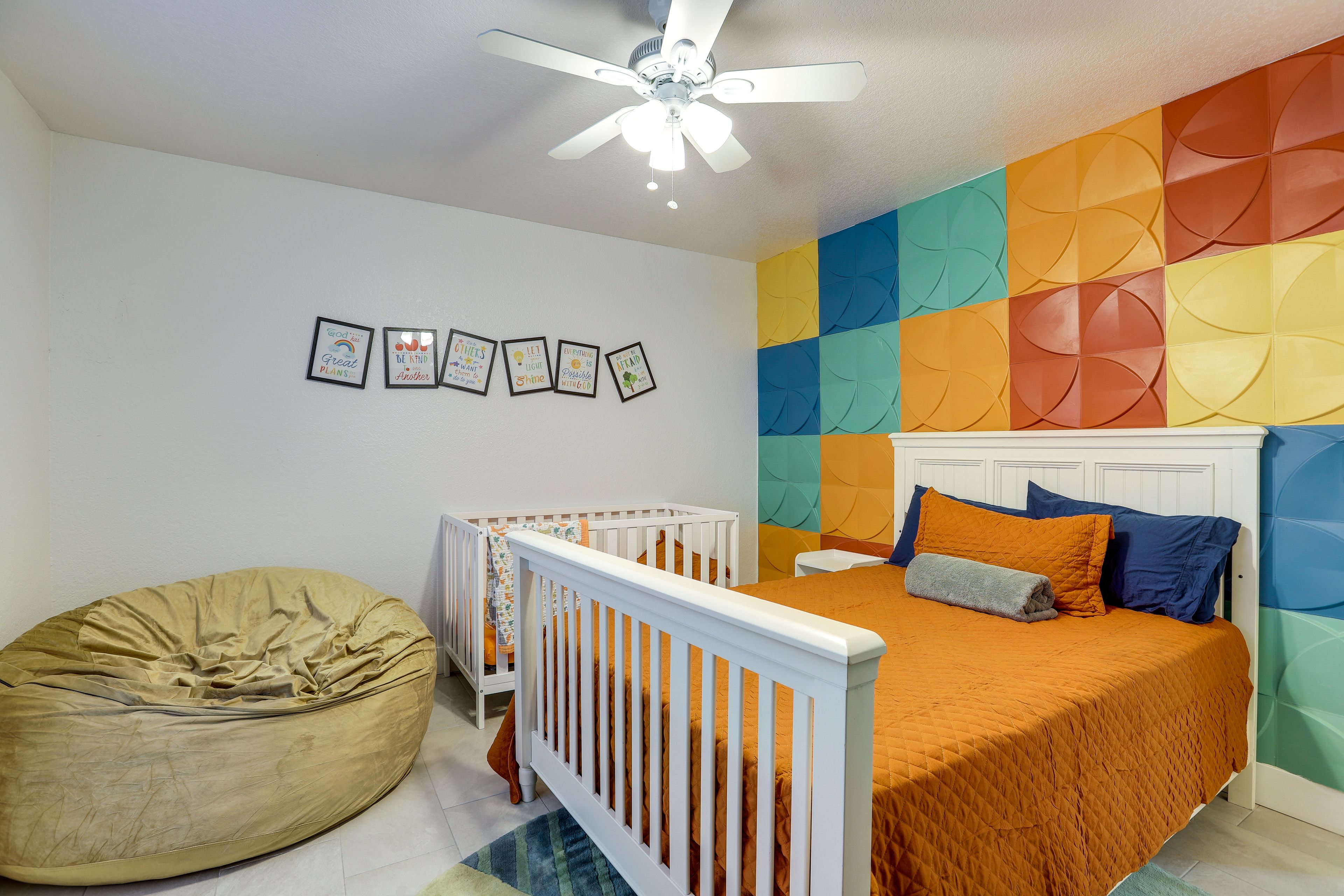 Bedroom 3 | Full Bed | Crib