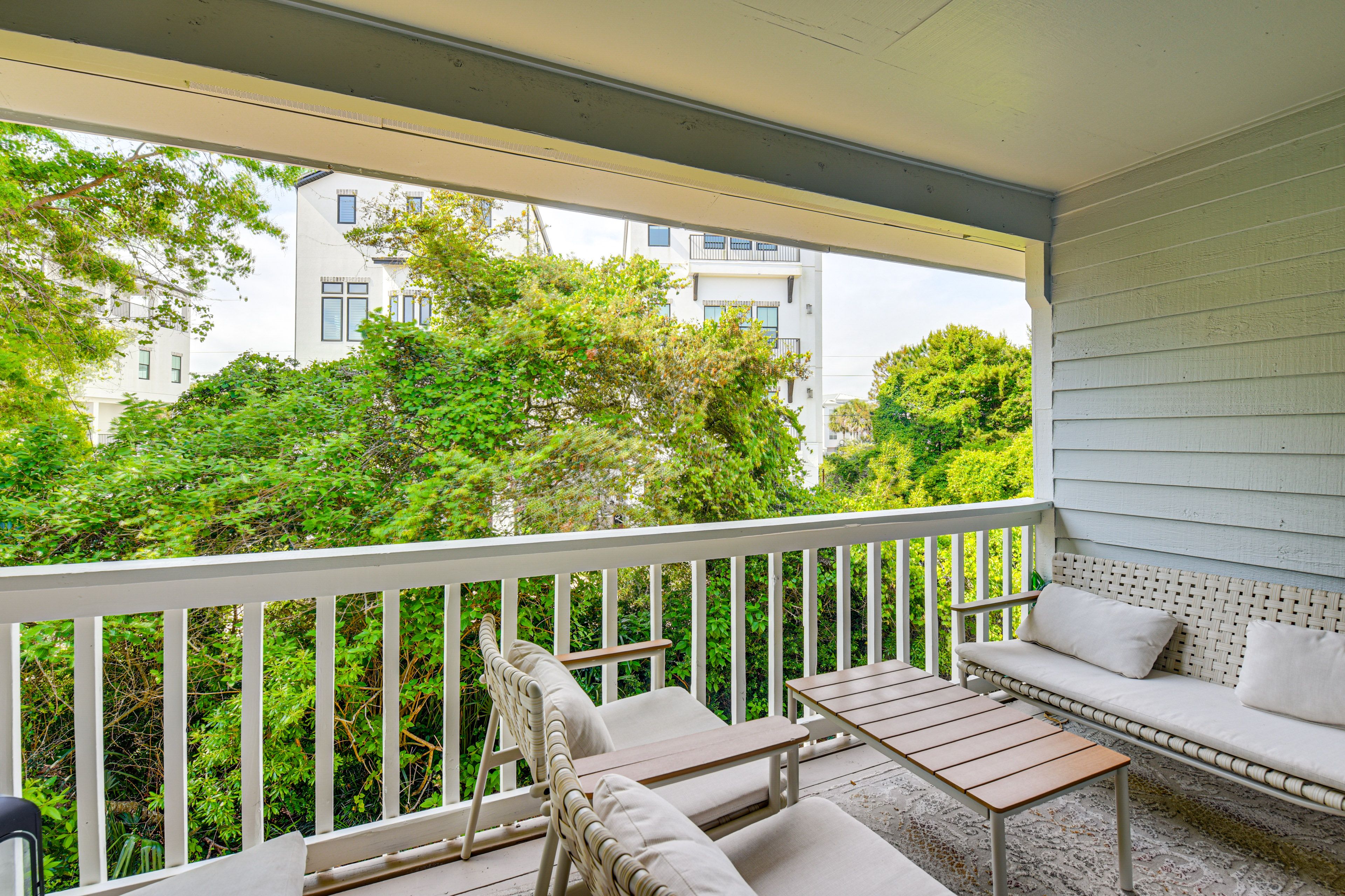 1,096 Sq Ft | Private Balcony | Patio