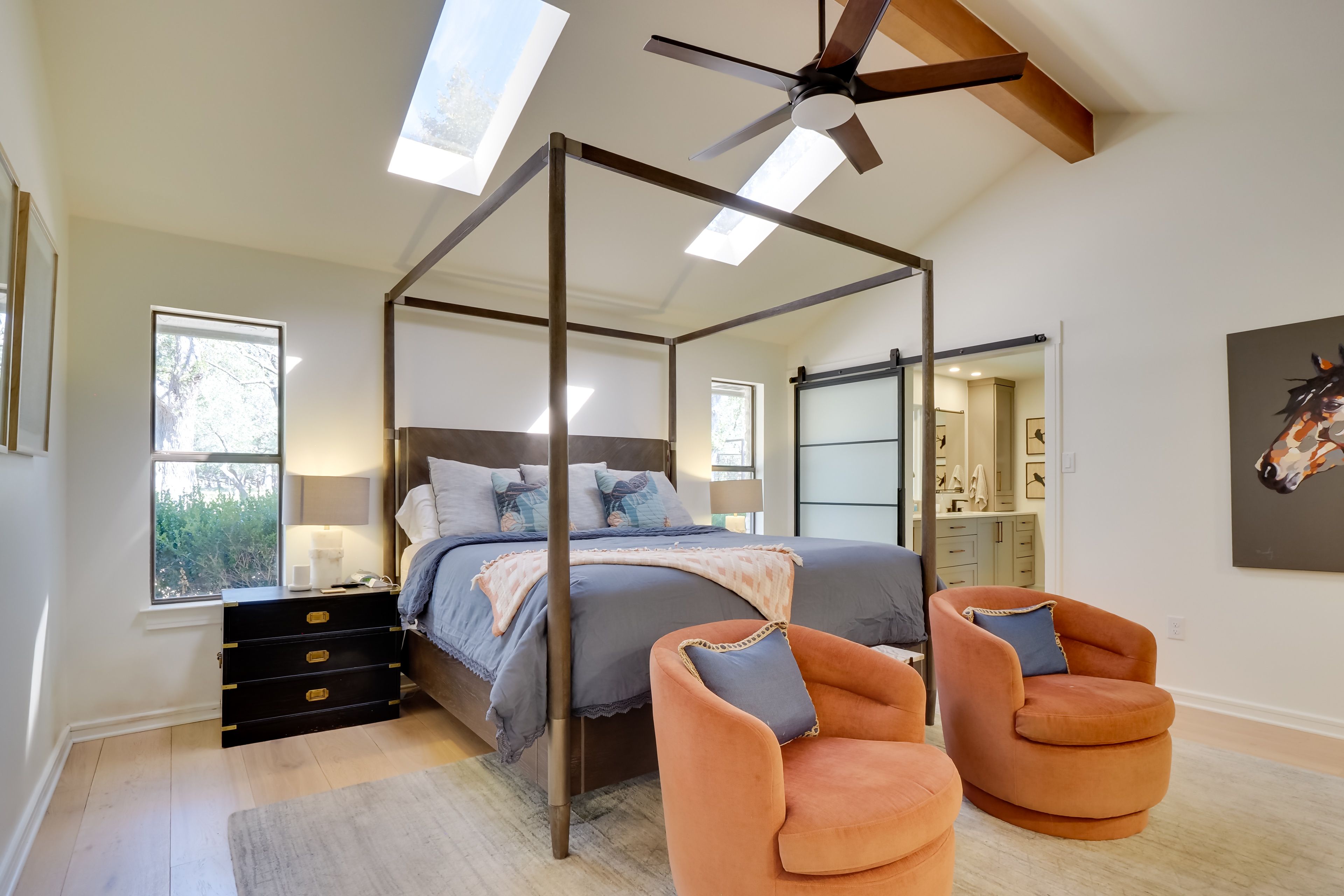 Bedroom 1 | King Bed | Smart TV