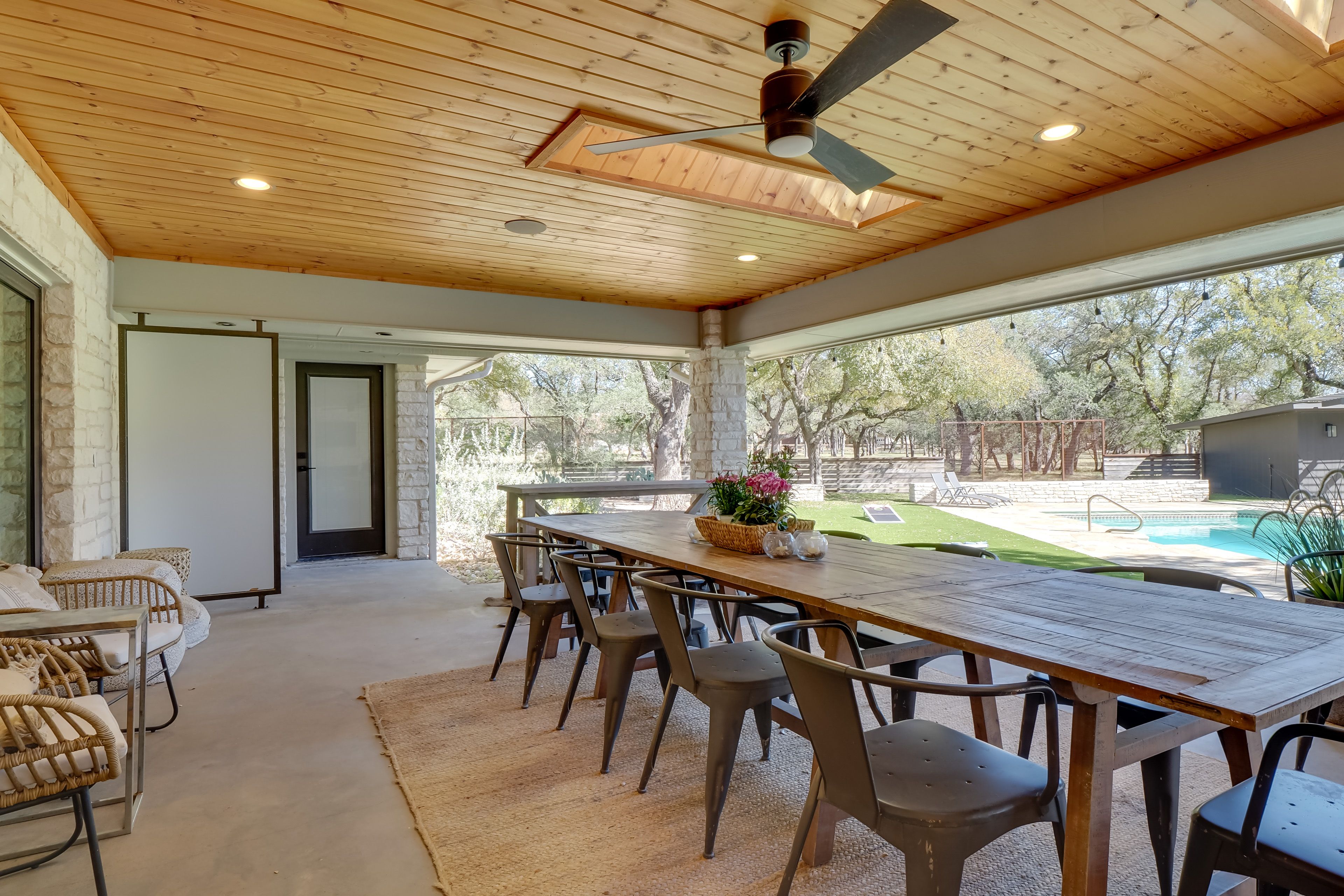 Covered Patio | Outdoor Dining Area | Gas Grill