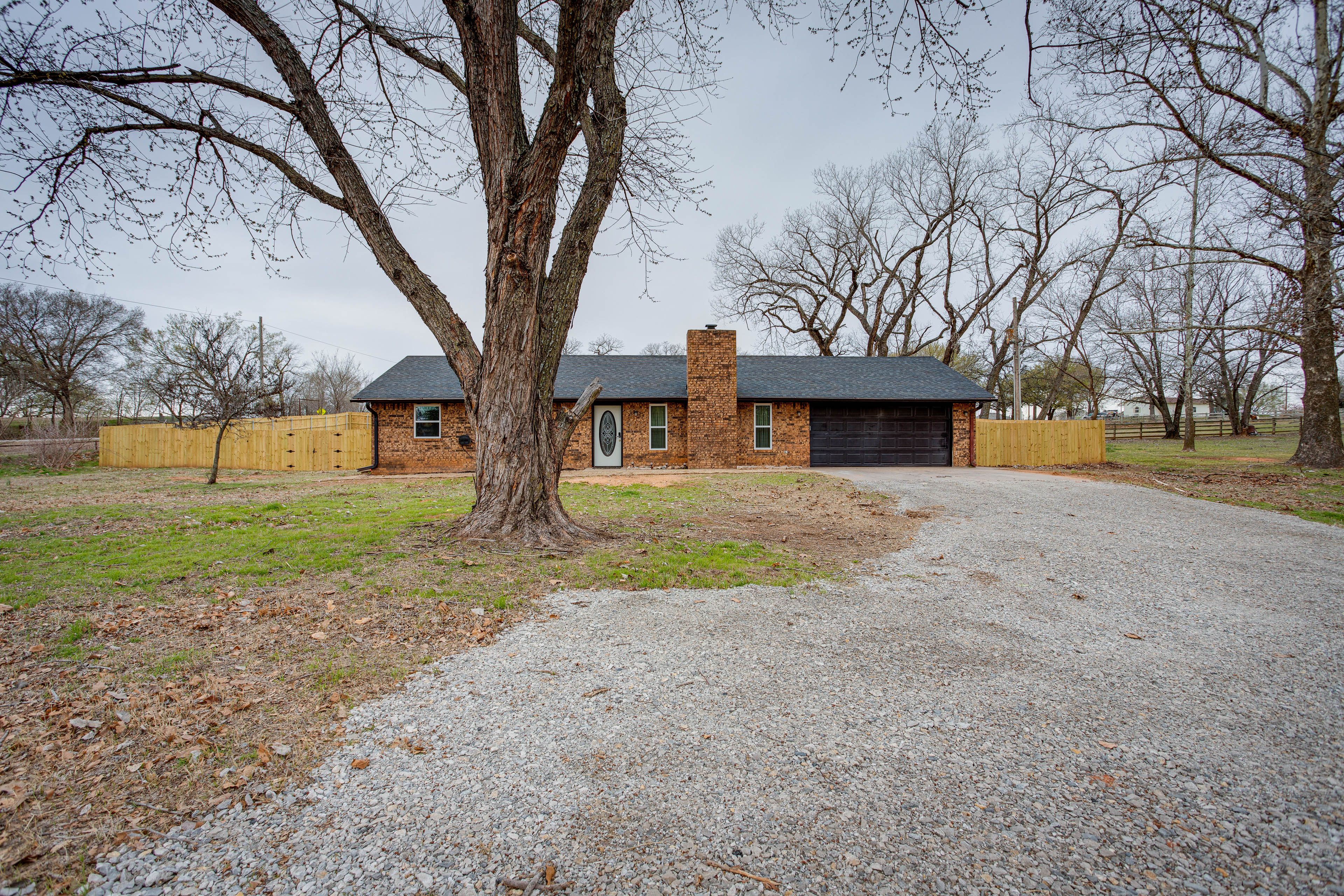 Property Exterior | Garage (2 Vehicles) | Driveway (6 Vehicles)