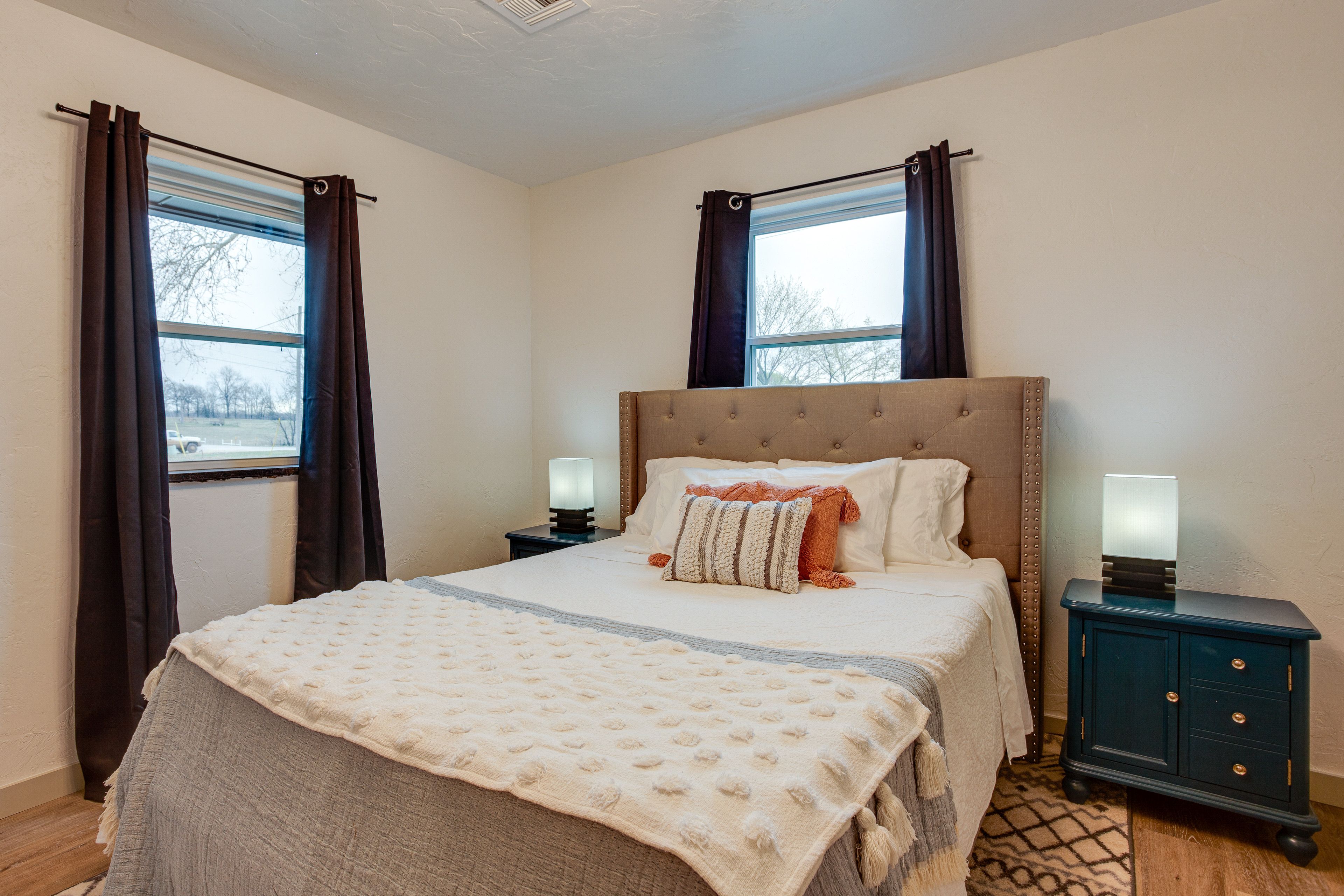 Bedroom 1 | Queen Bed | Linens Provided | Smart TV