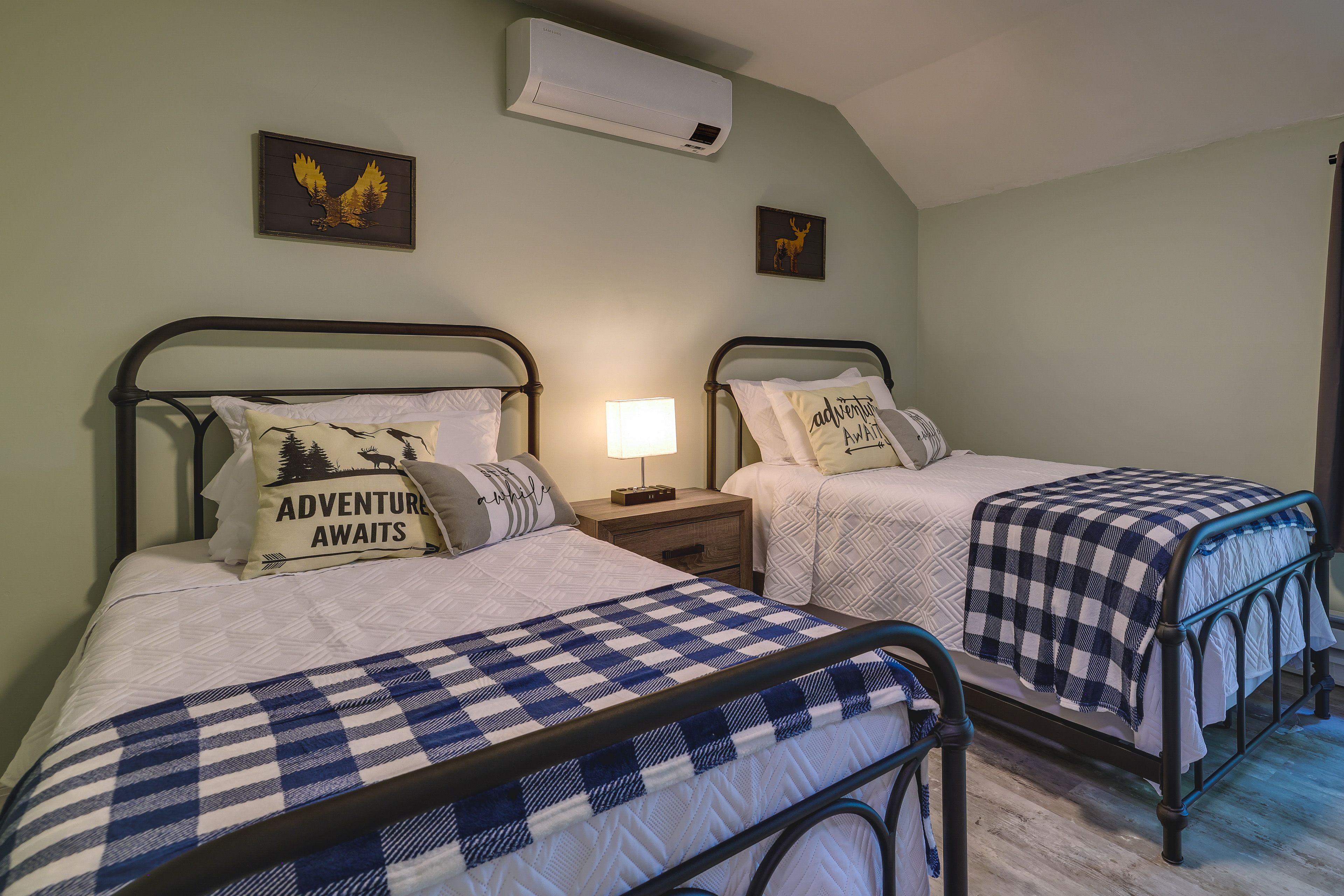 Bedroom 4 | 2 Twin Beds
