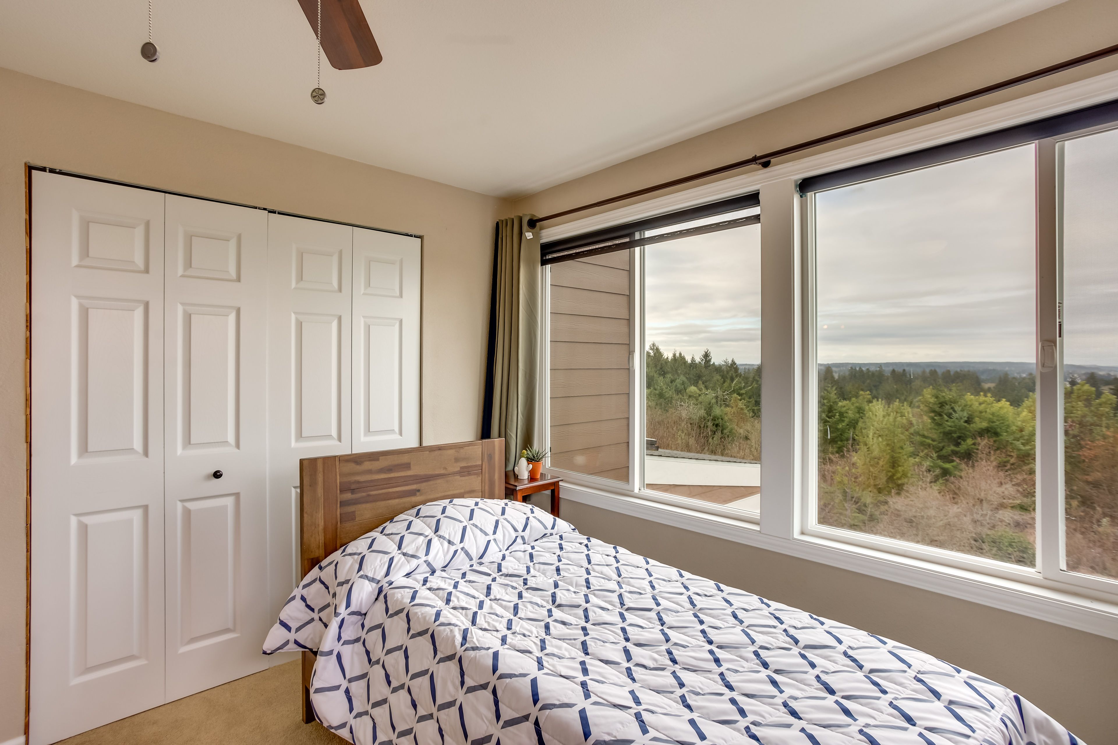 Bedroom 4 | Twin Bed