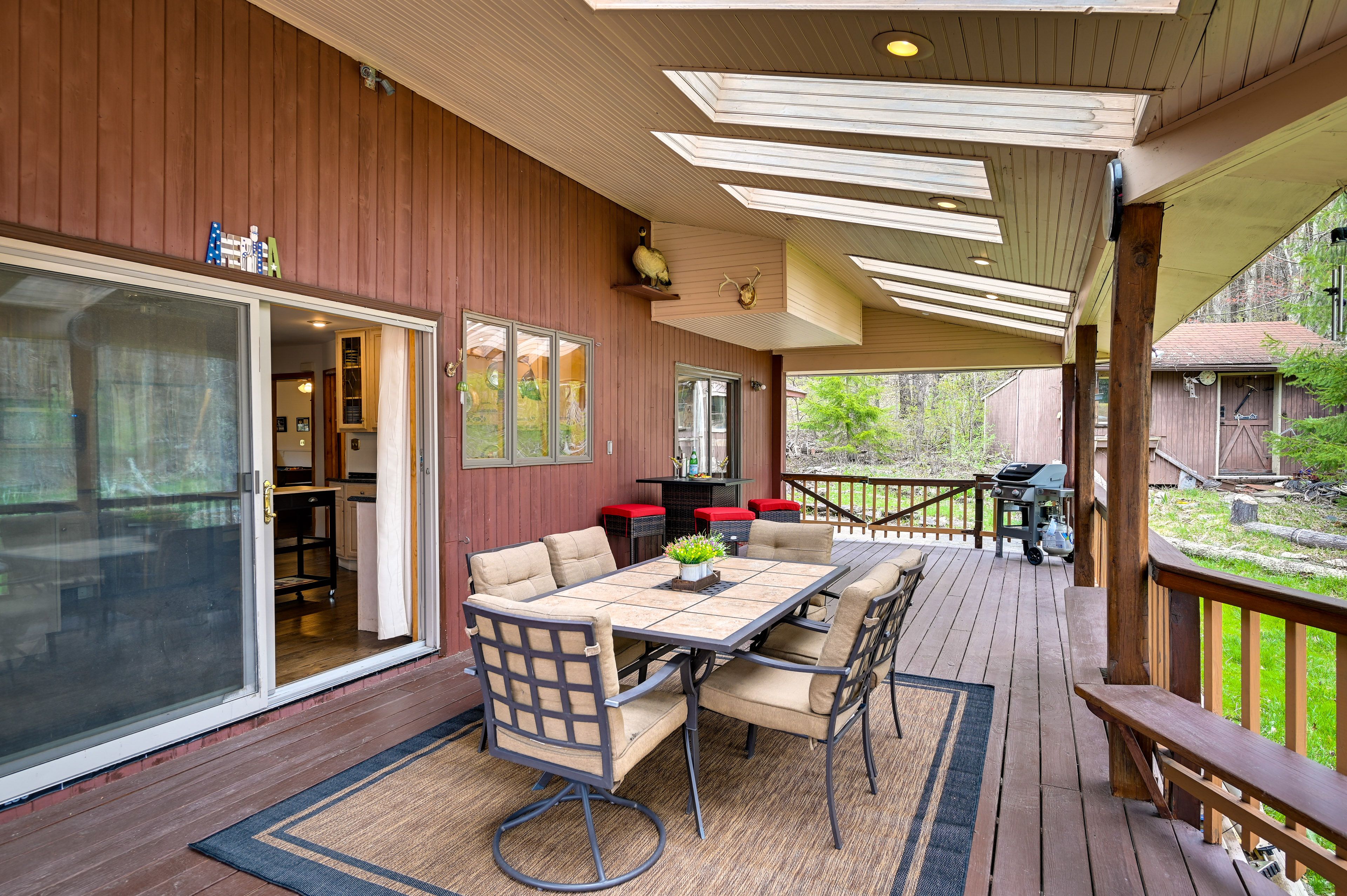 Covered Deck | Gas Table Fire Pit | Gas Grill | Mountain View