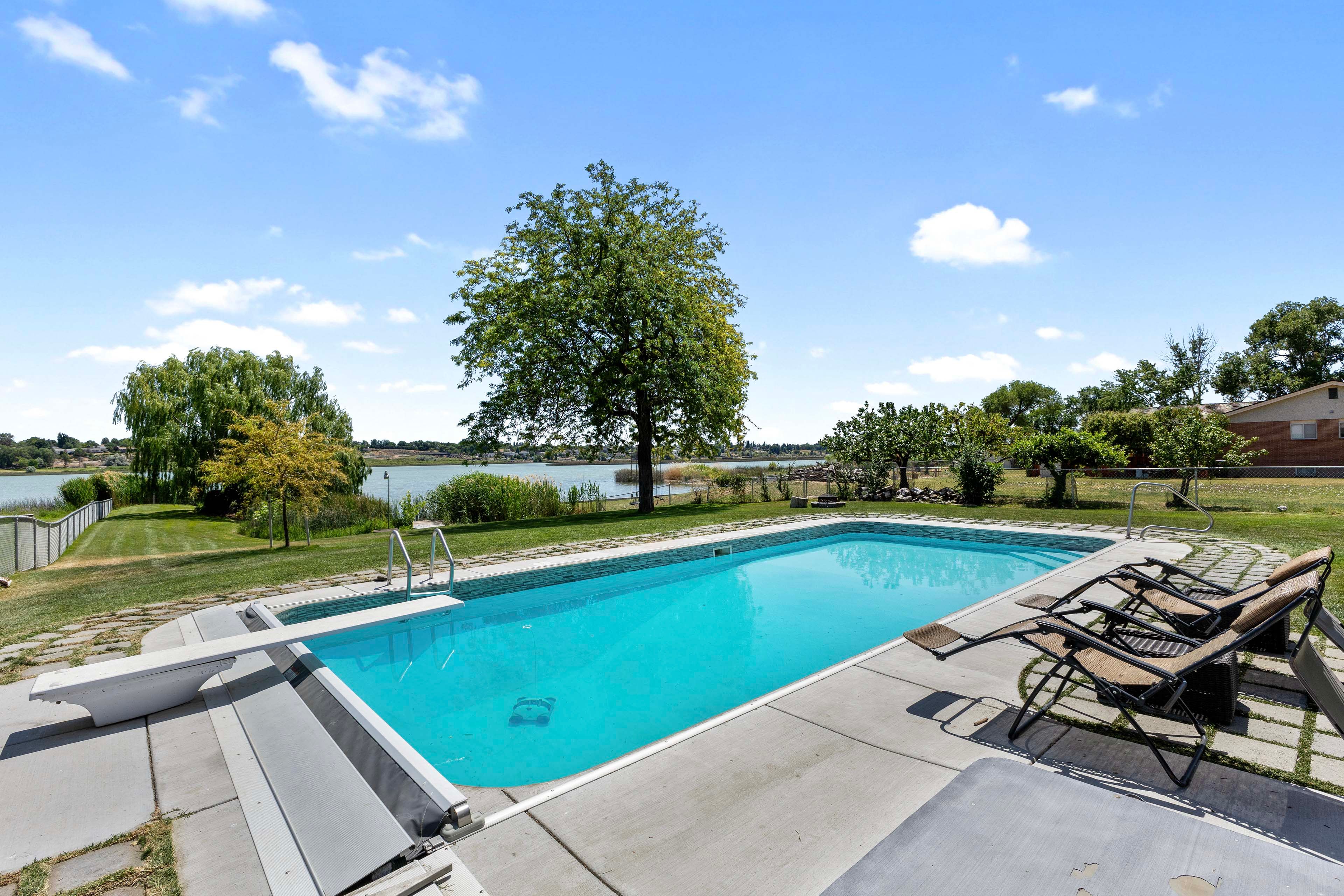 Private Pool
