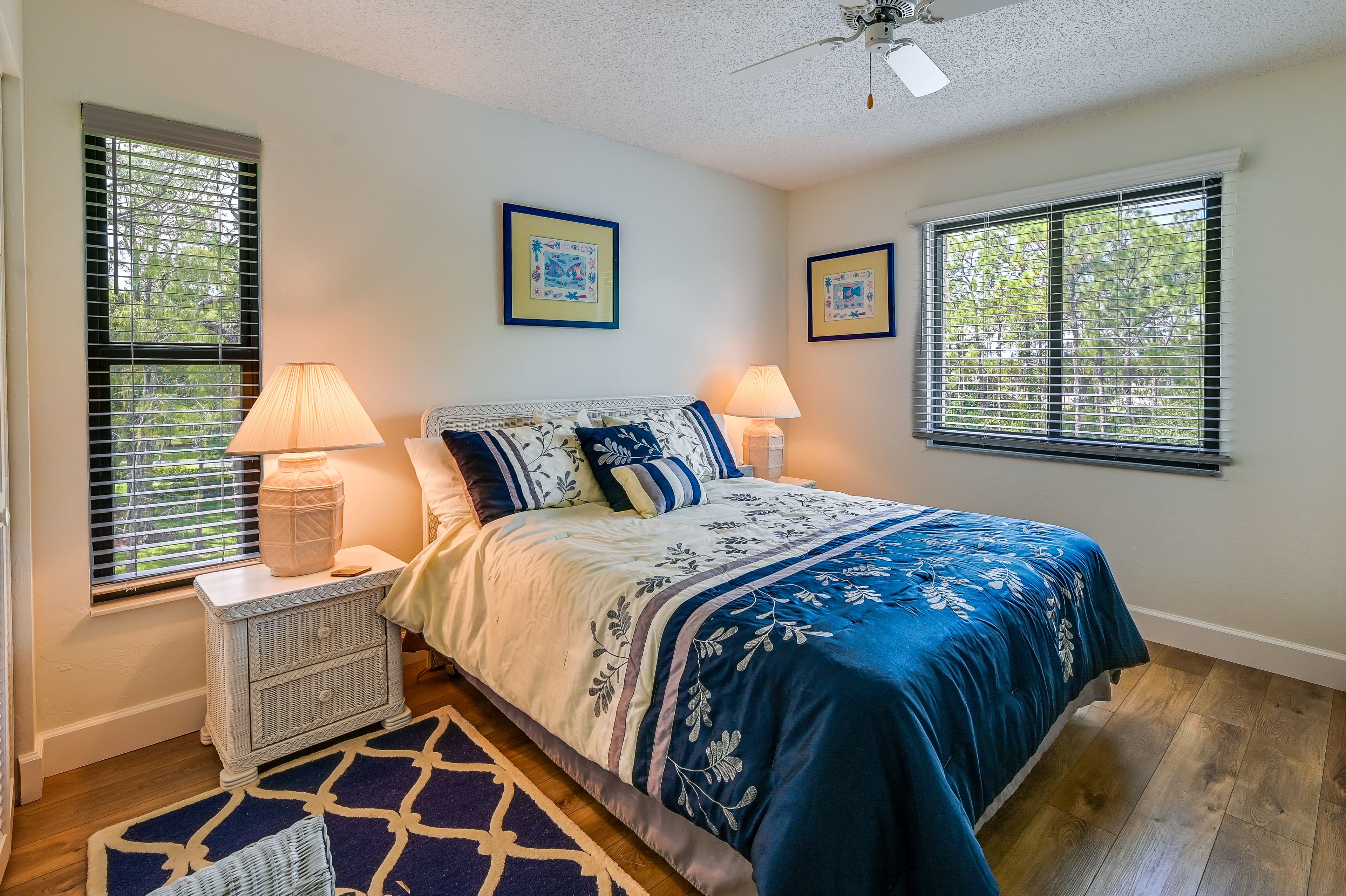 Bedroom 2 | Queen Bed | Smart TV