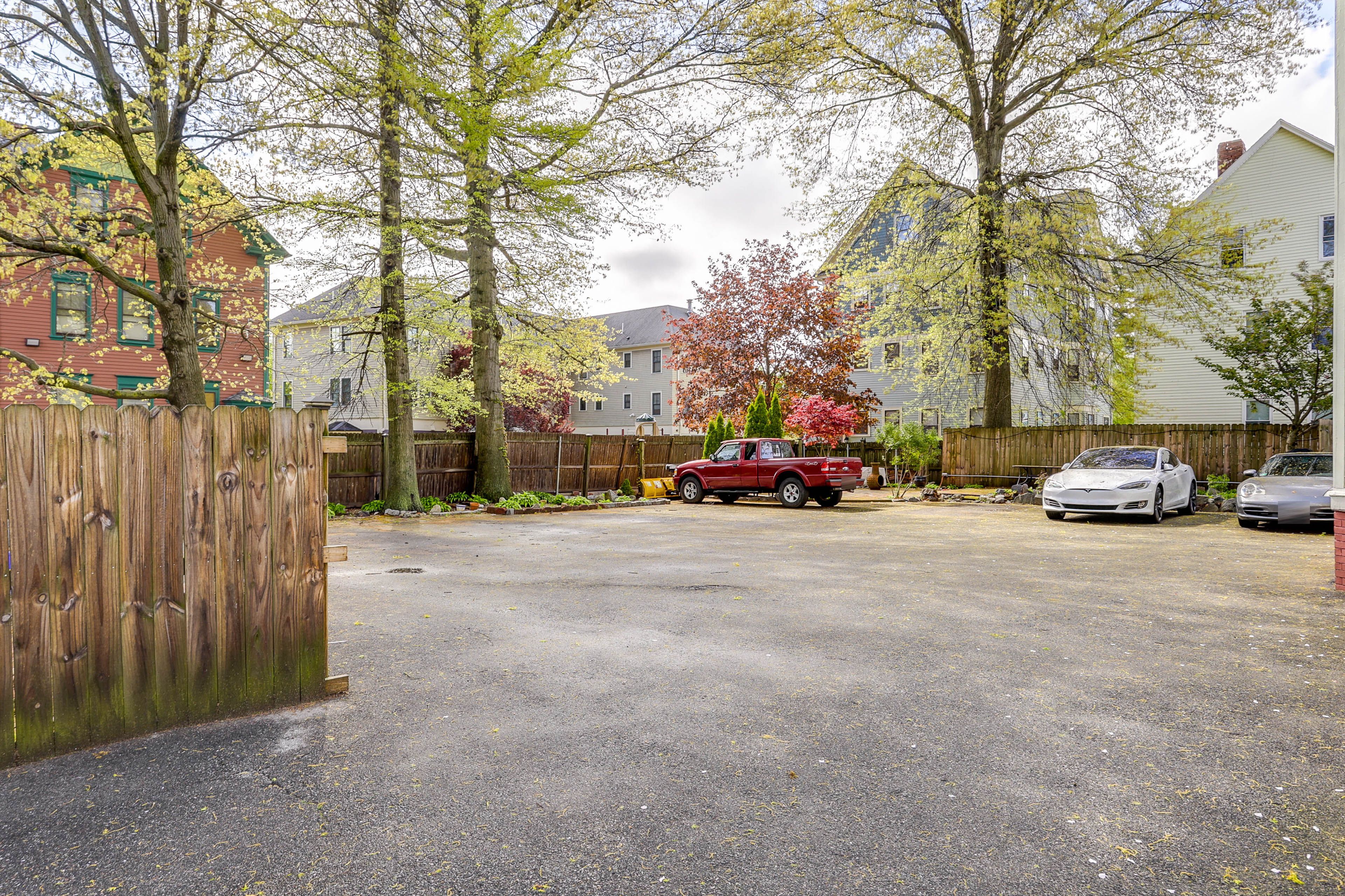 Parking Area | Driveway (1 Vehicle)