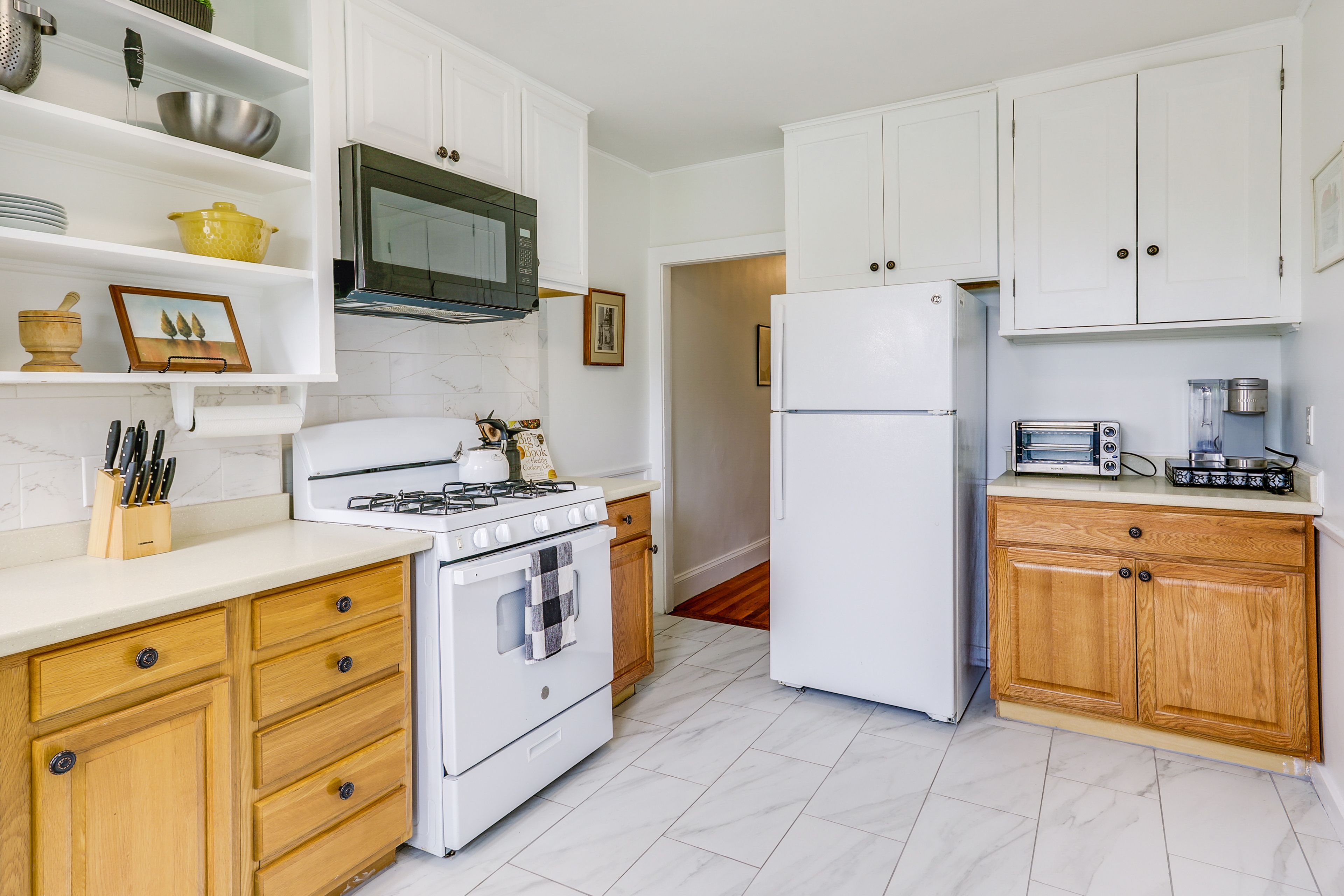 Kitchen | Cooking Basics Supplied