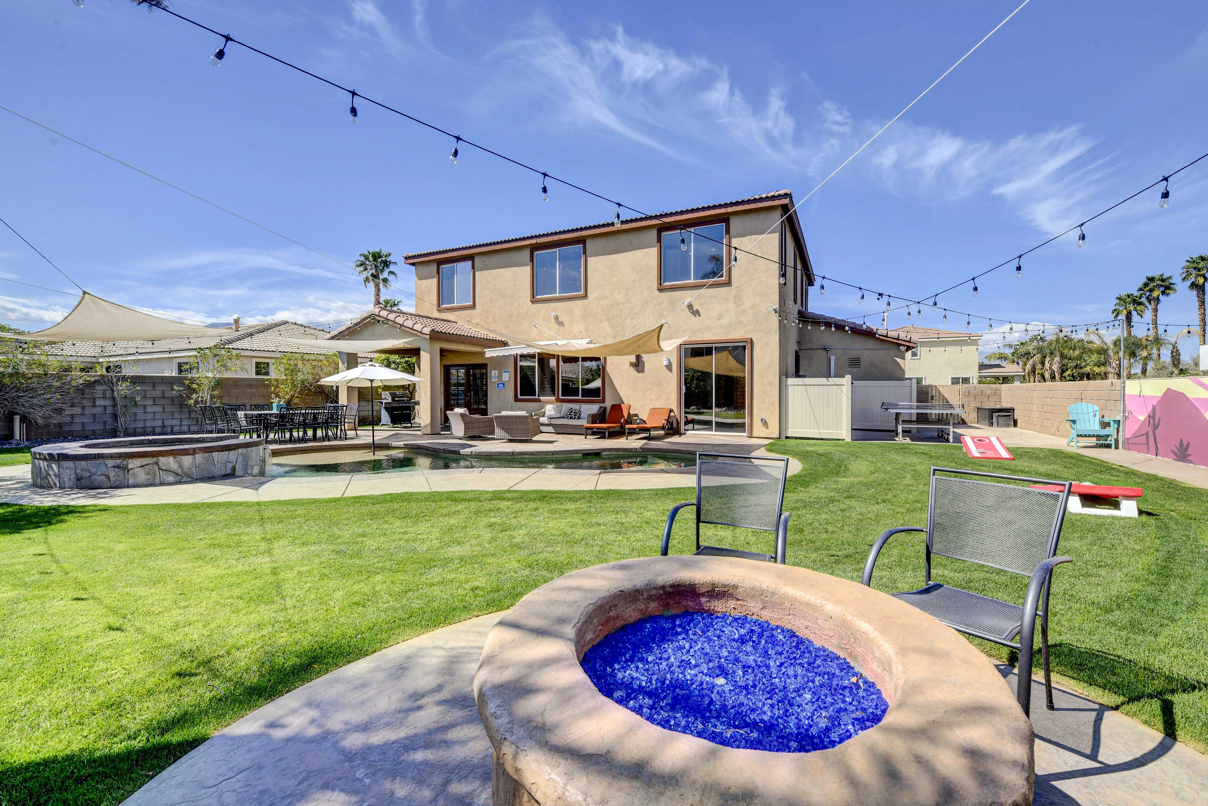 Backyard | Fire Pit