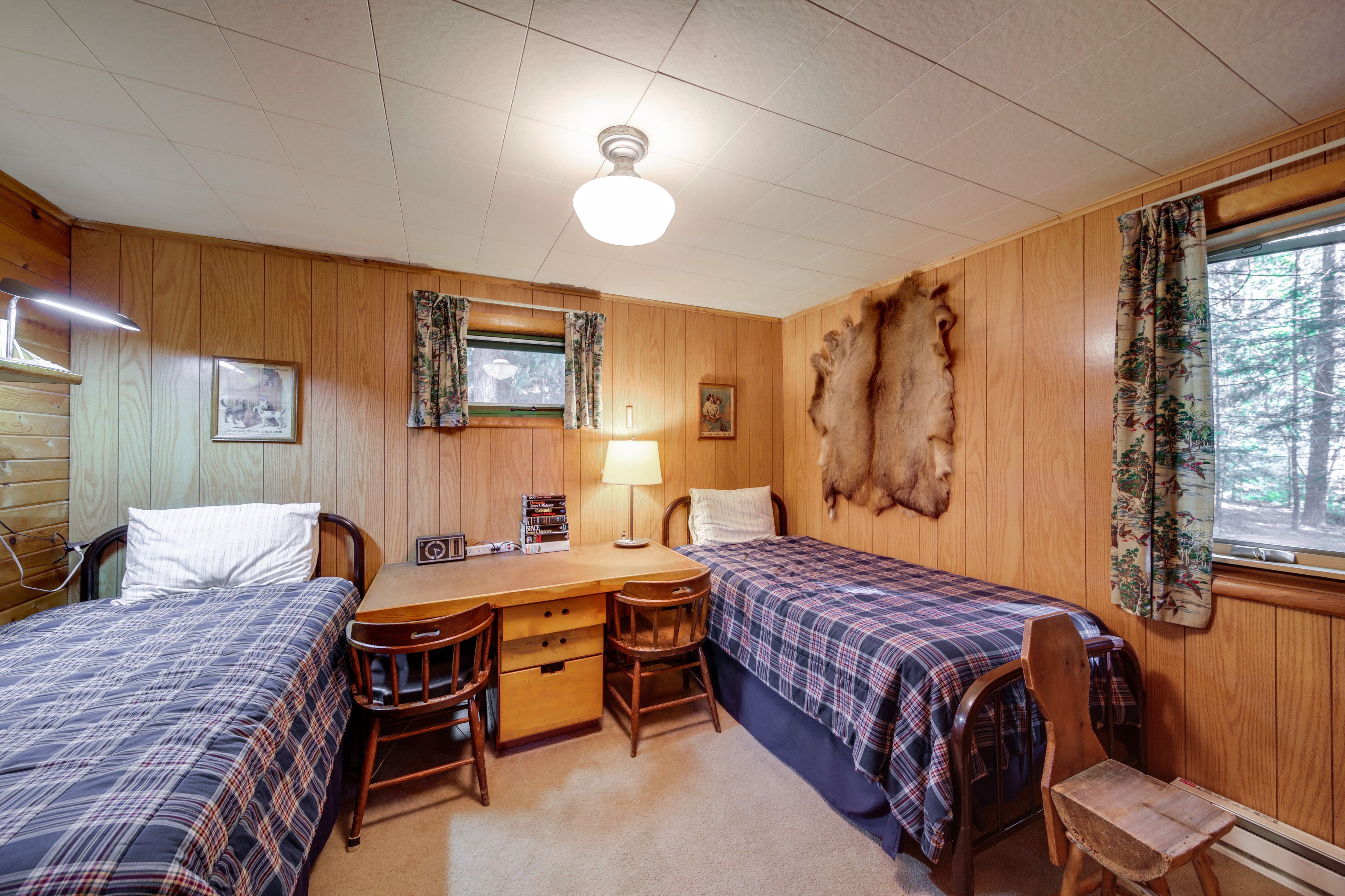 Bedroom 3 | 2 Twin Beds