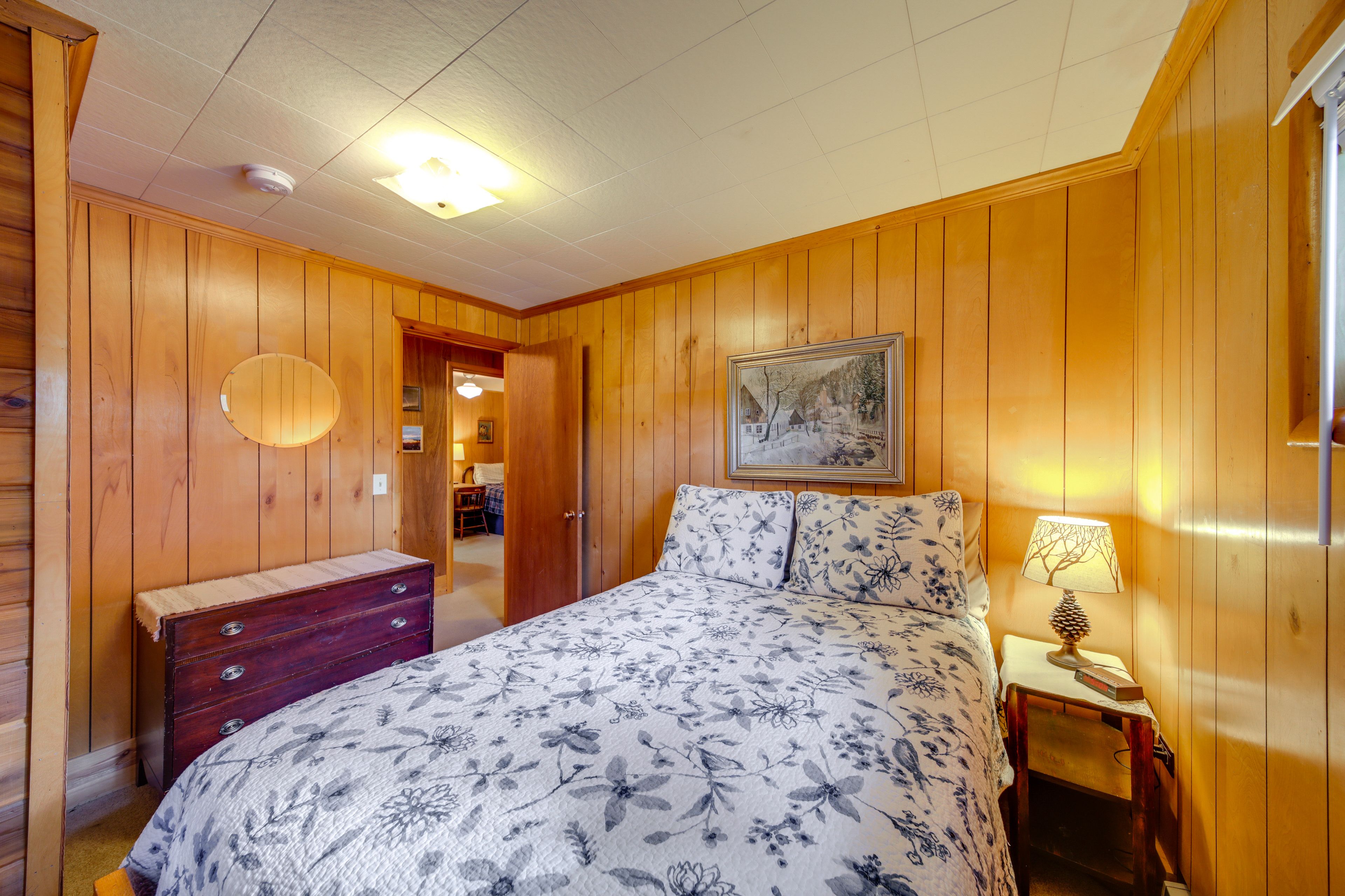 Bedroom 2 | Full Bed