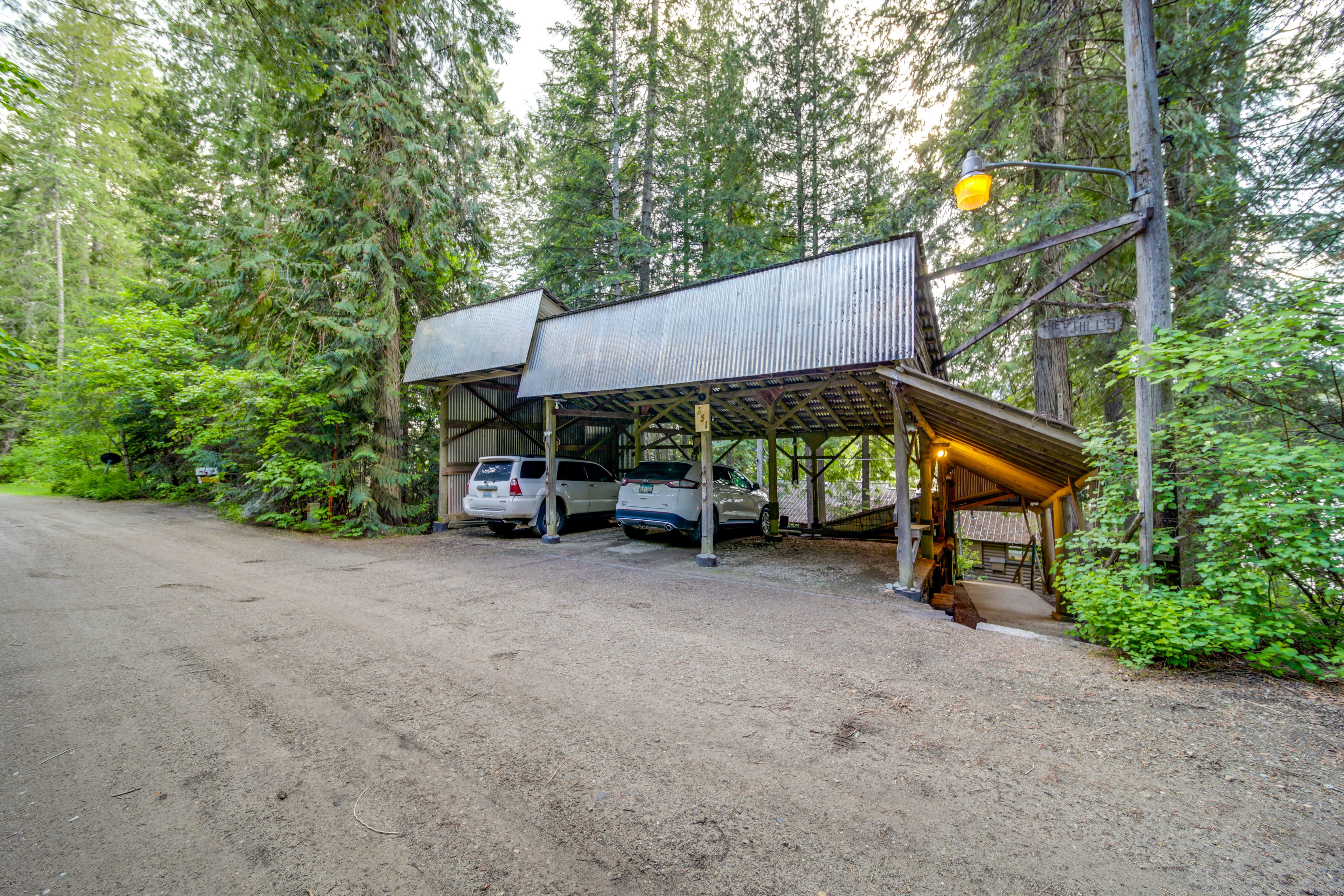 Parking | Carport (3 Vehicles)