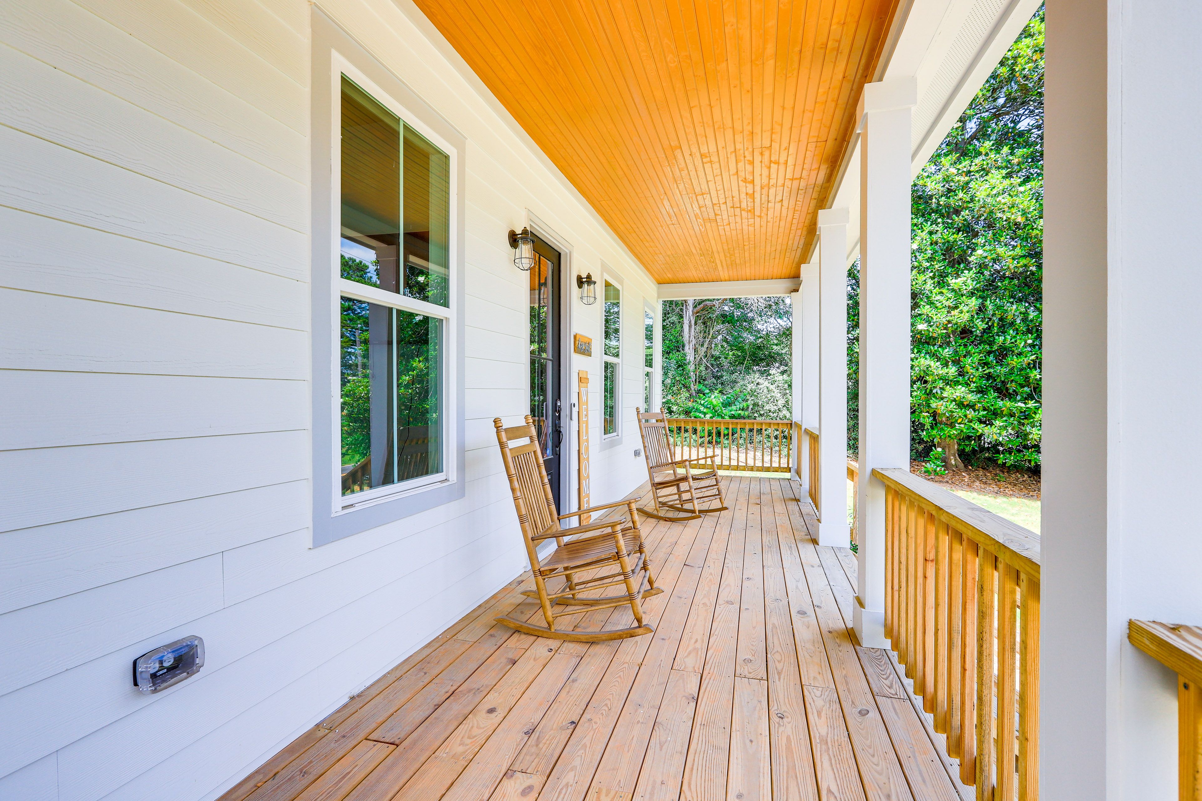 Front Porch | 2 Exterior Security Cameras