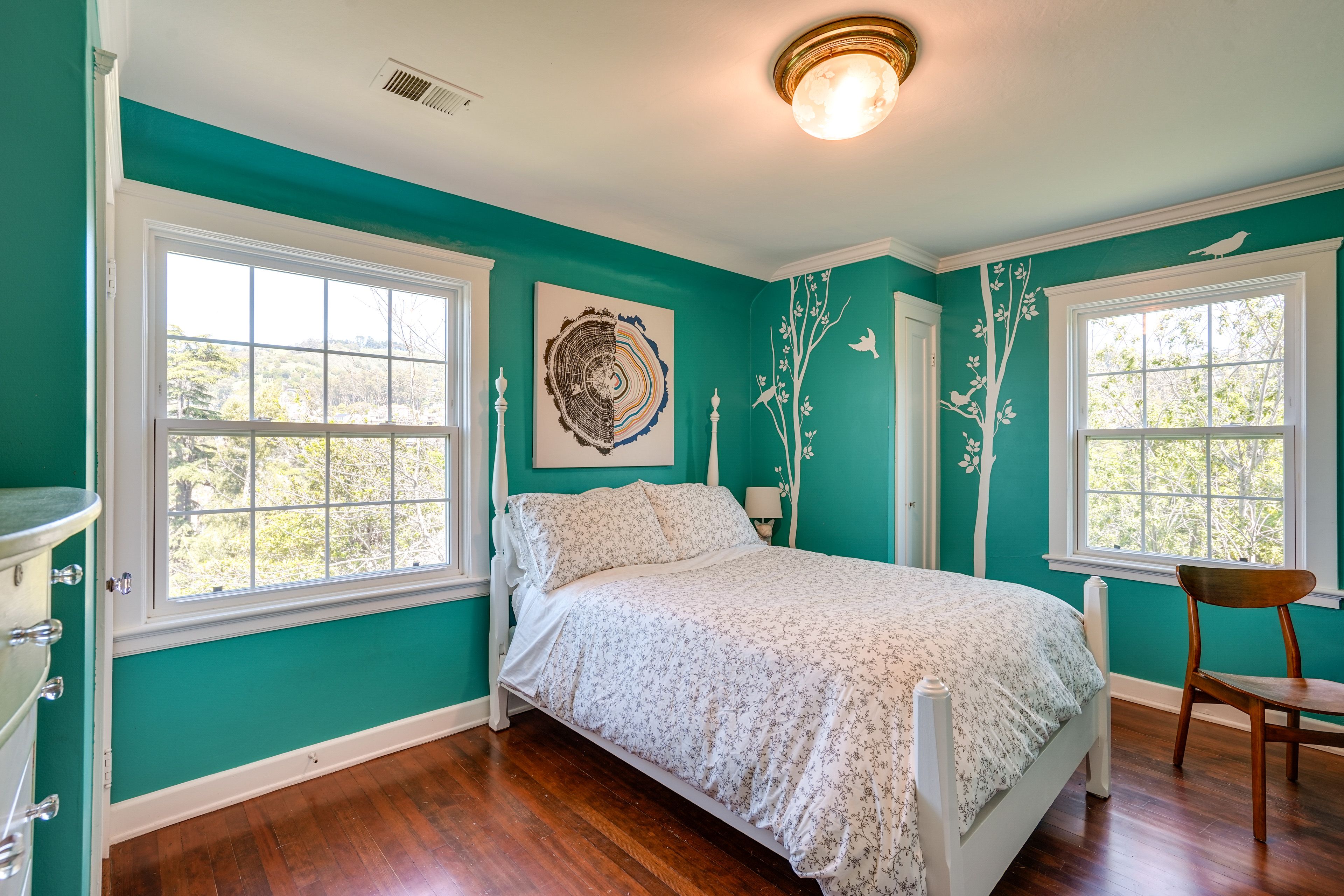 Bedroom 3 | Full Bed | 2nd Floor | Sink
