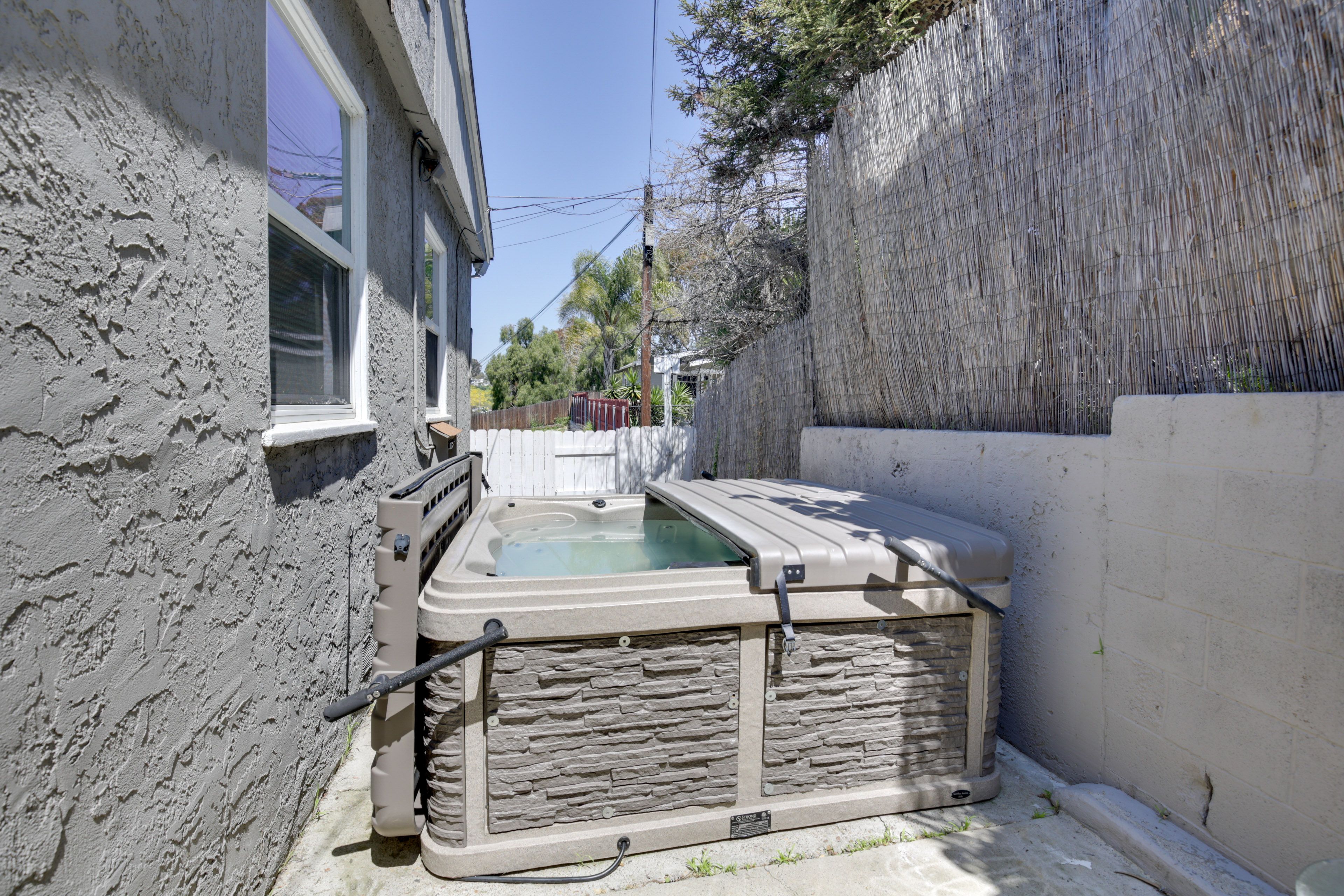 Private Hot Tub
