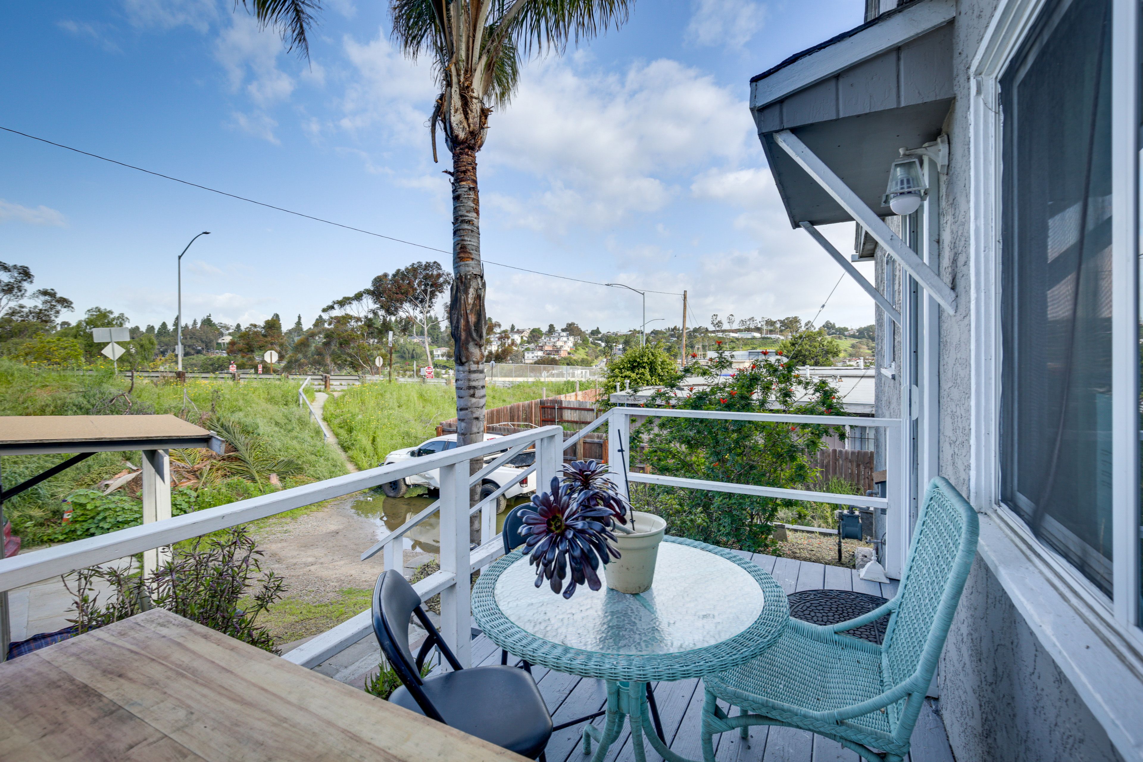 Deck | Outdoor Dining