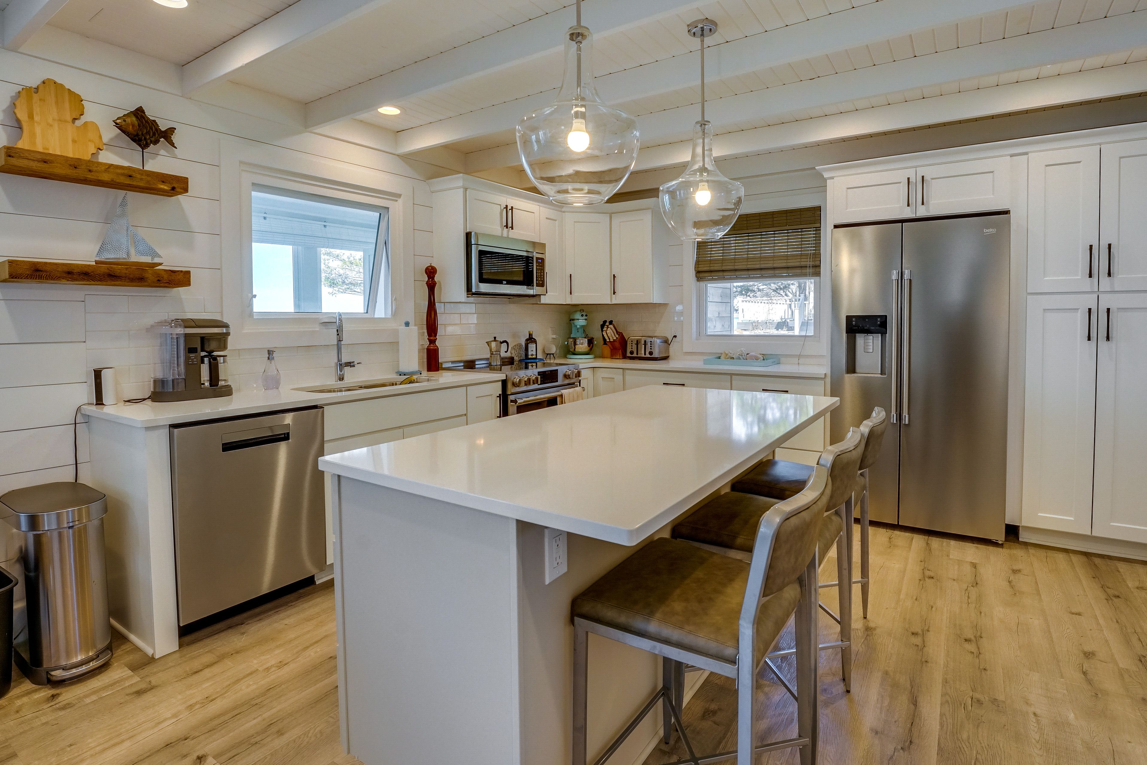 Kitchen | Equipped w/ Cooking Basics