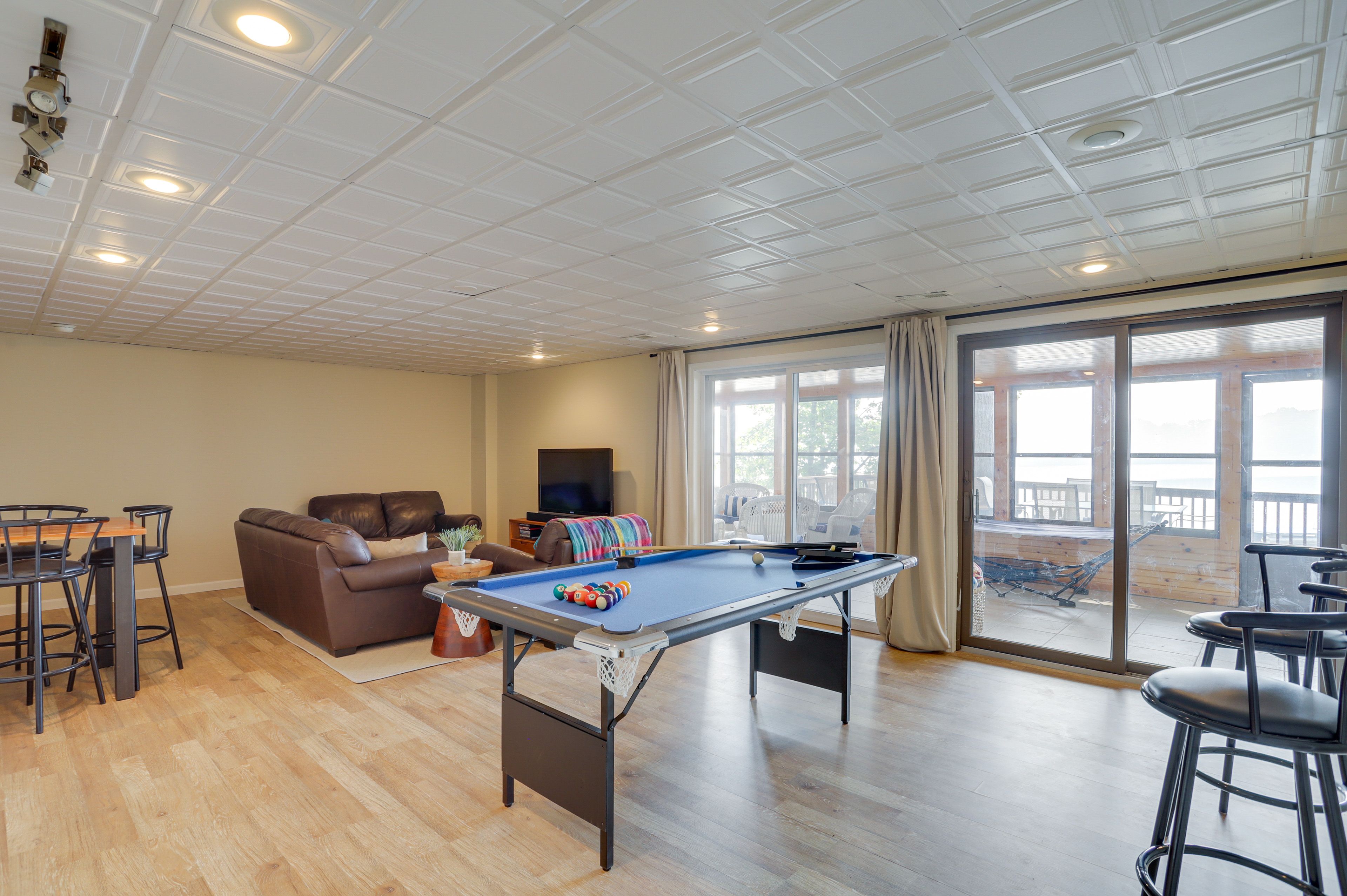 Family Room | Lower Level | Smart TV