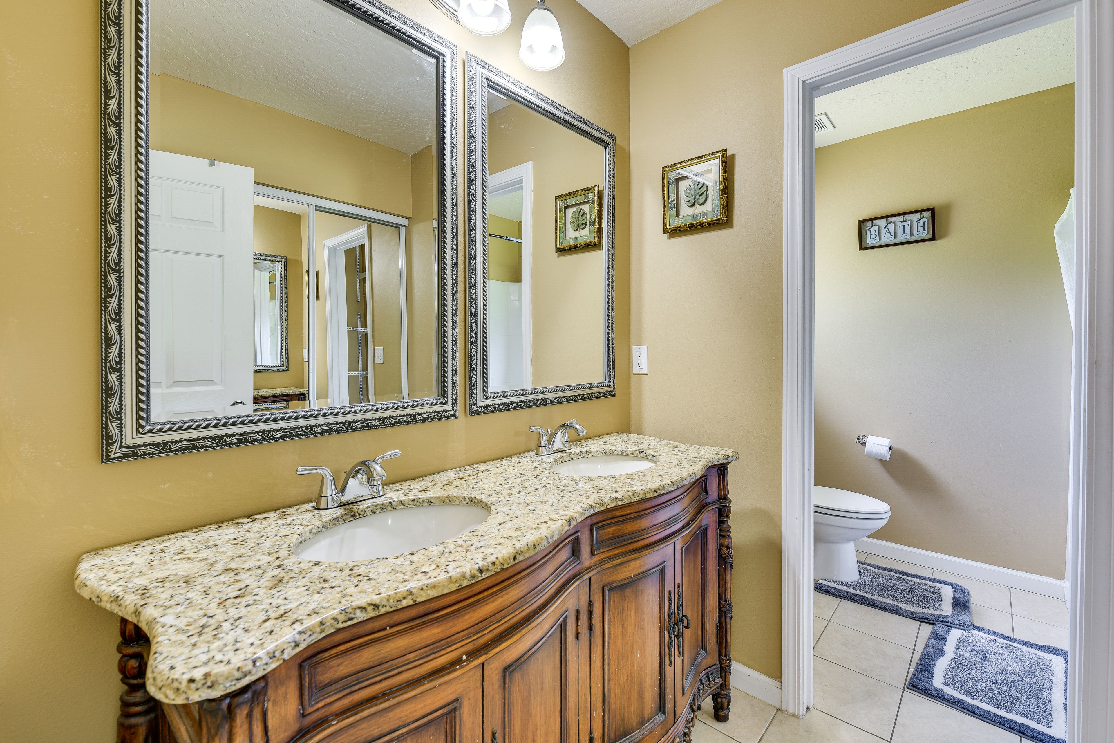 En-Suite Bathroom | 1st Floor | Complimentary Toiletries